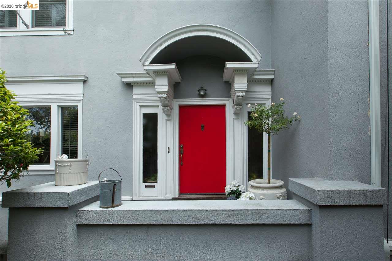 16 Craig Ave