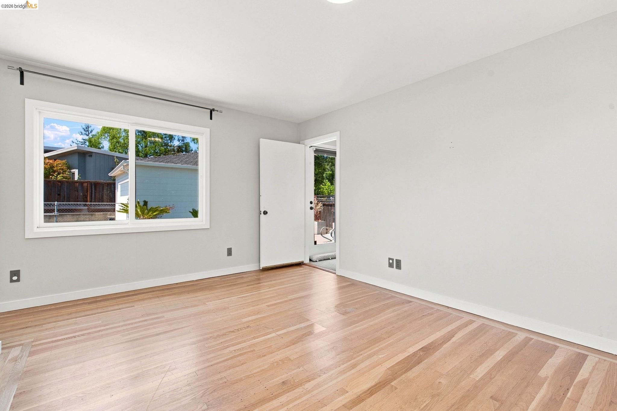 26 Dudley Ct