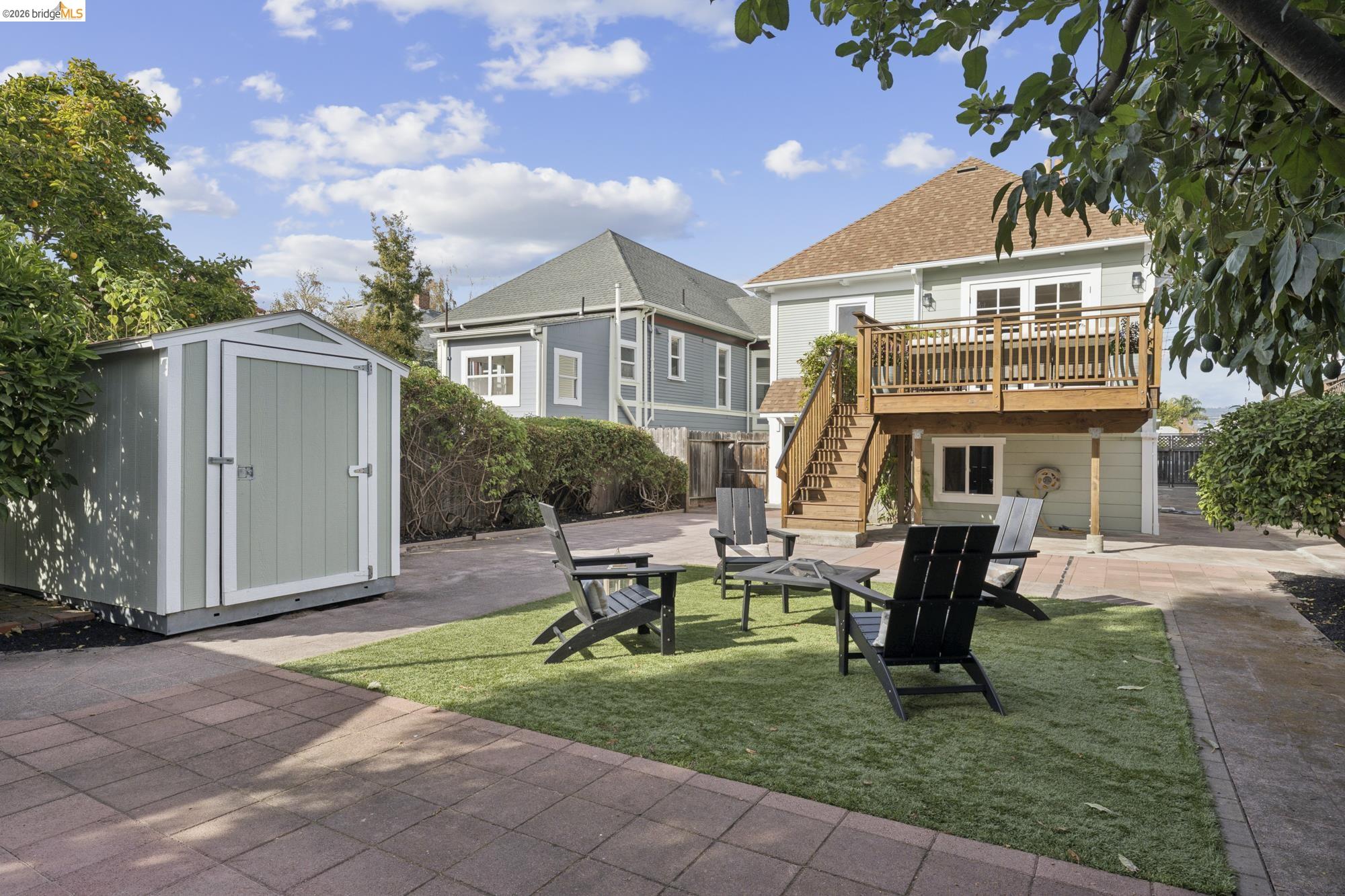 2138 Pacific Ave