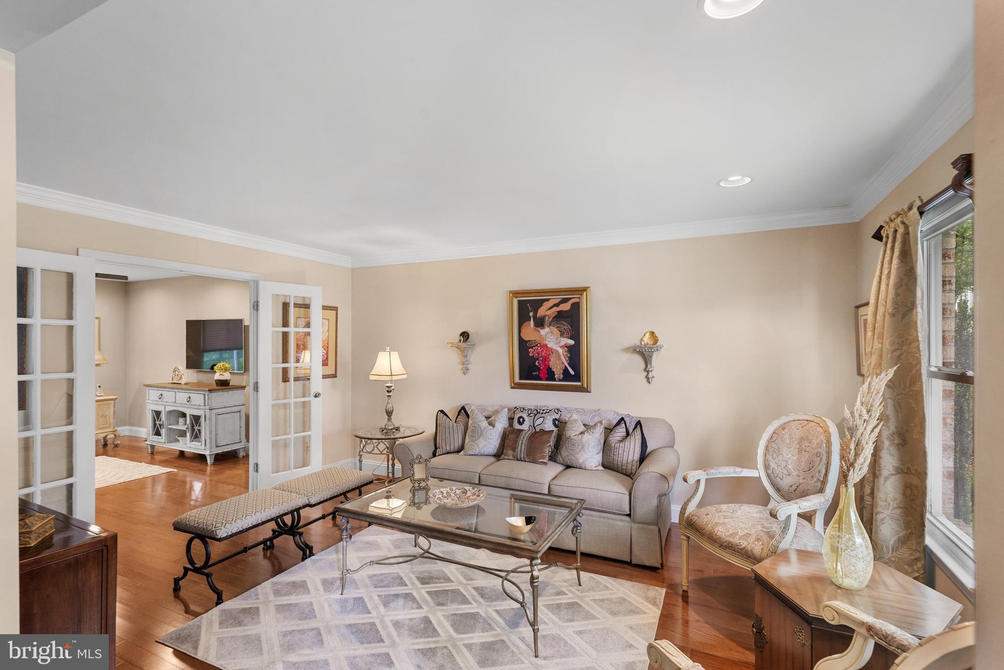 12 GOLDEN GRASS COURT