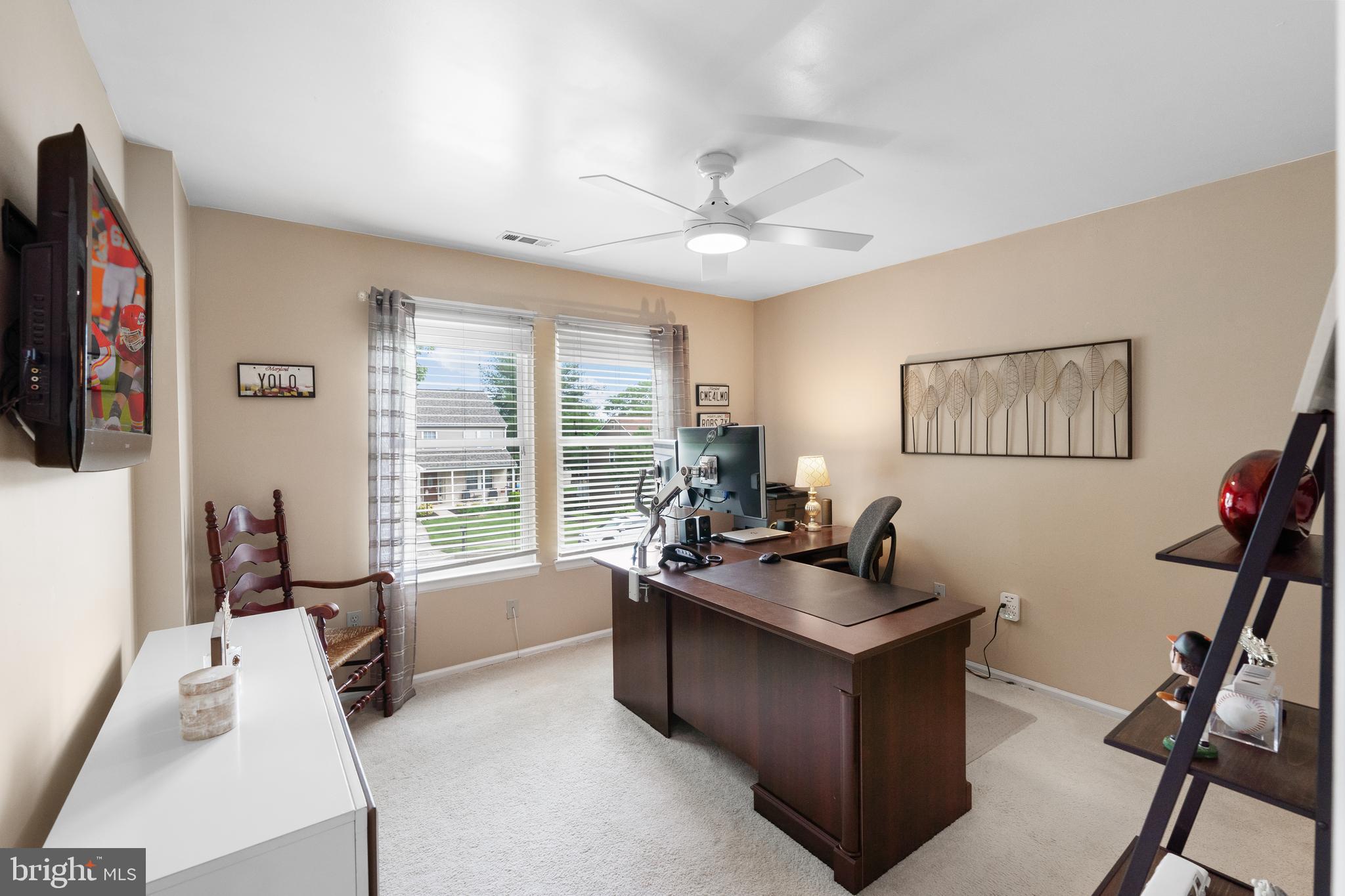 12 GOLDEN GRASS COURT