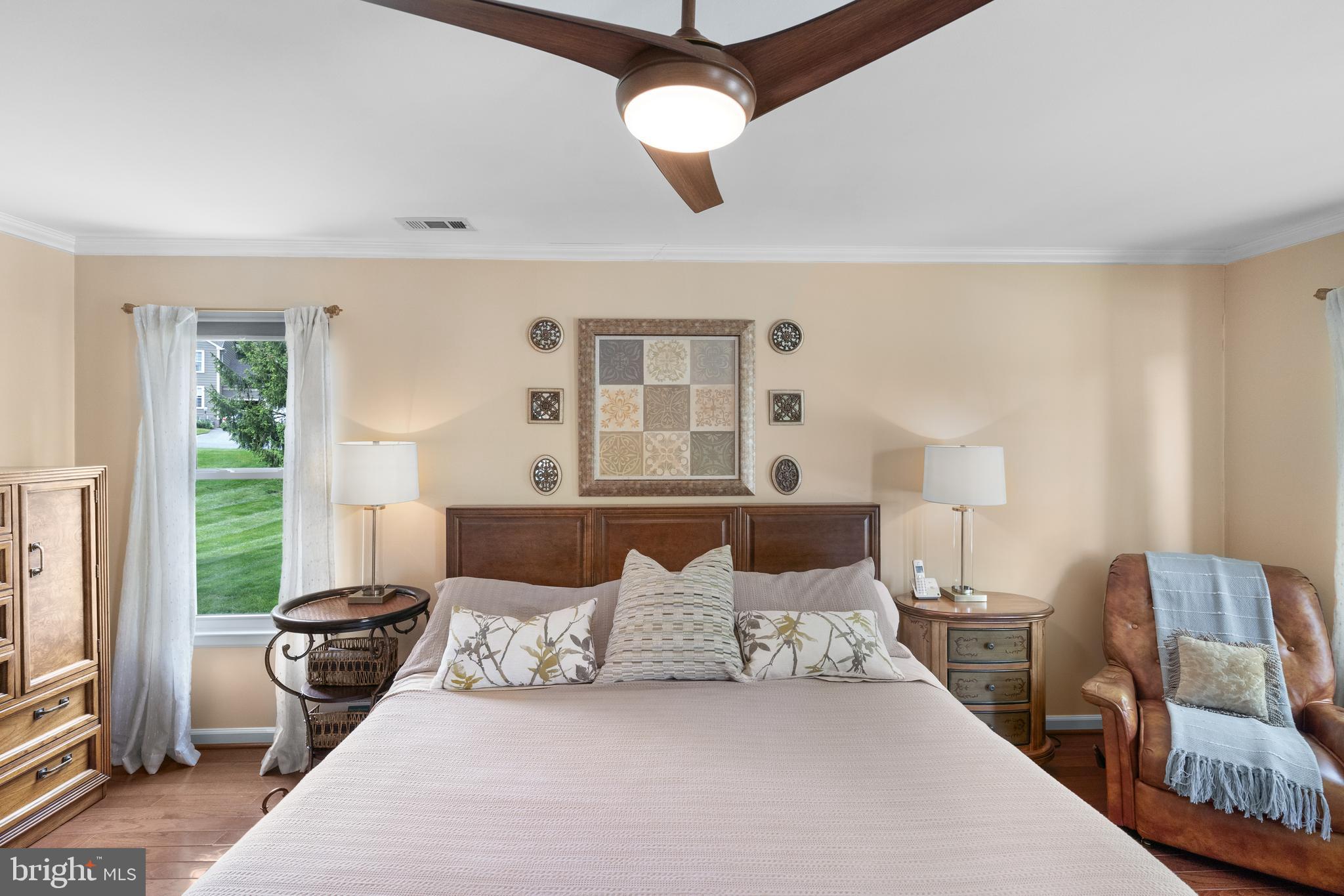 12 GOLDEN GRASS COURT