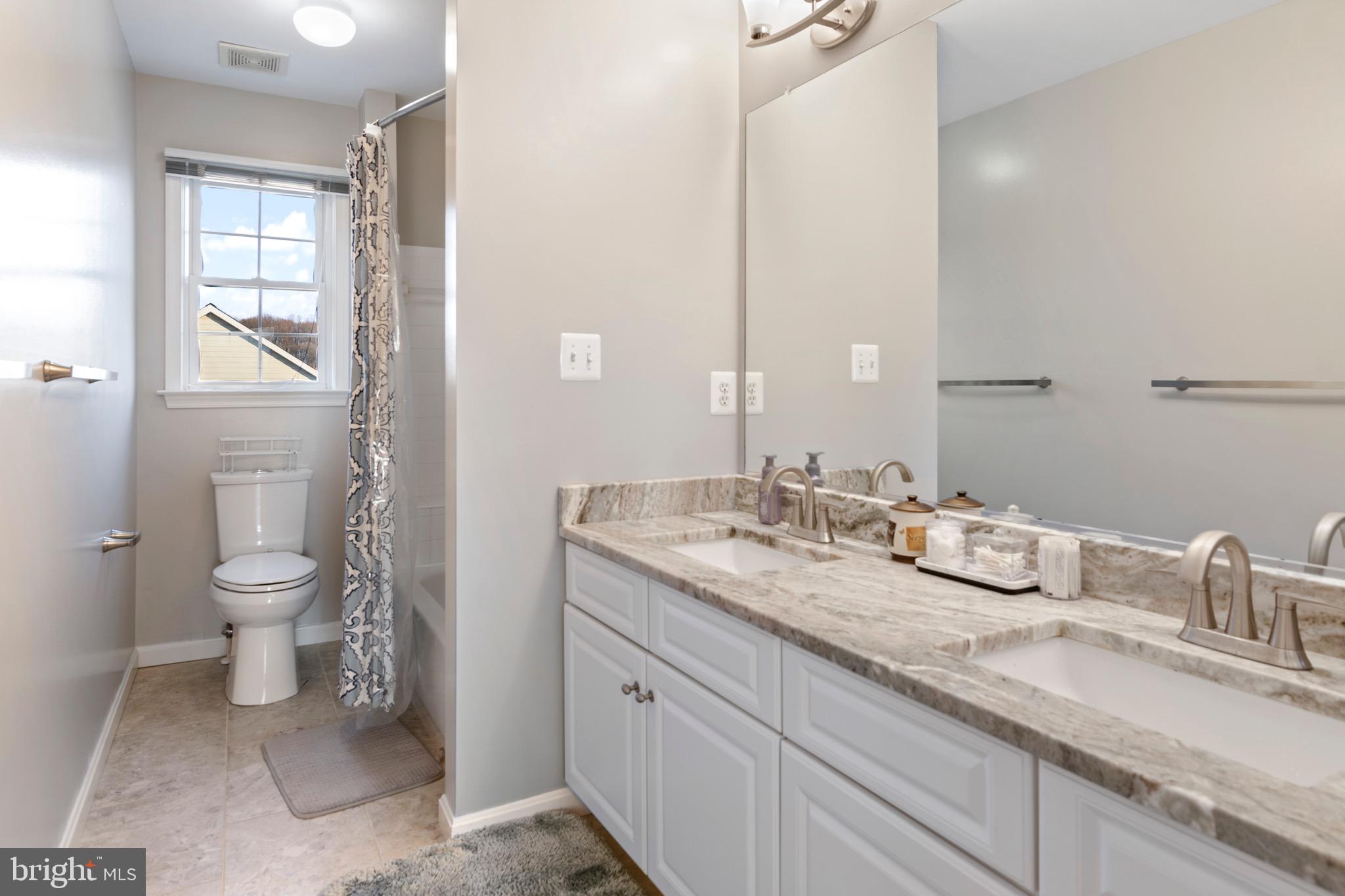 814 STABLE MANOR ROAD