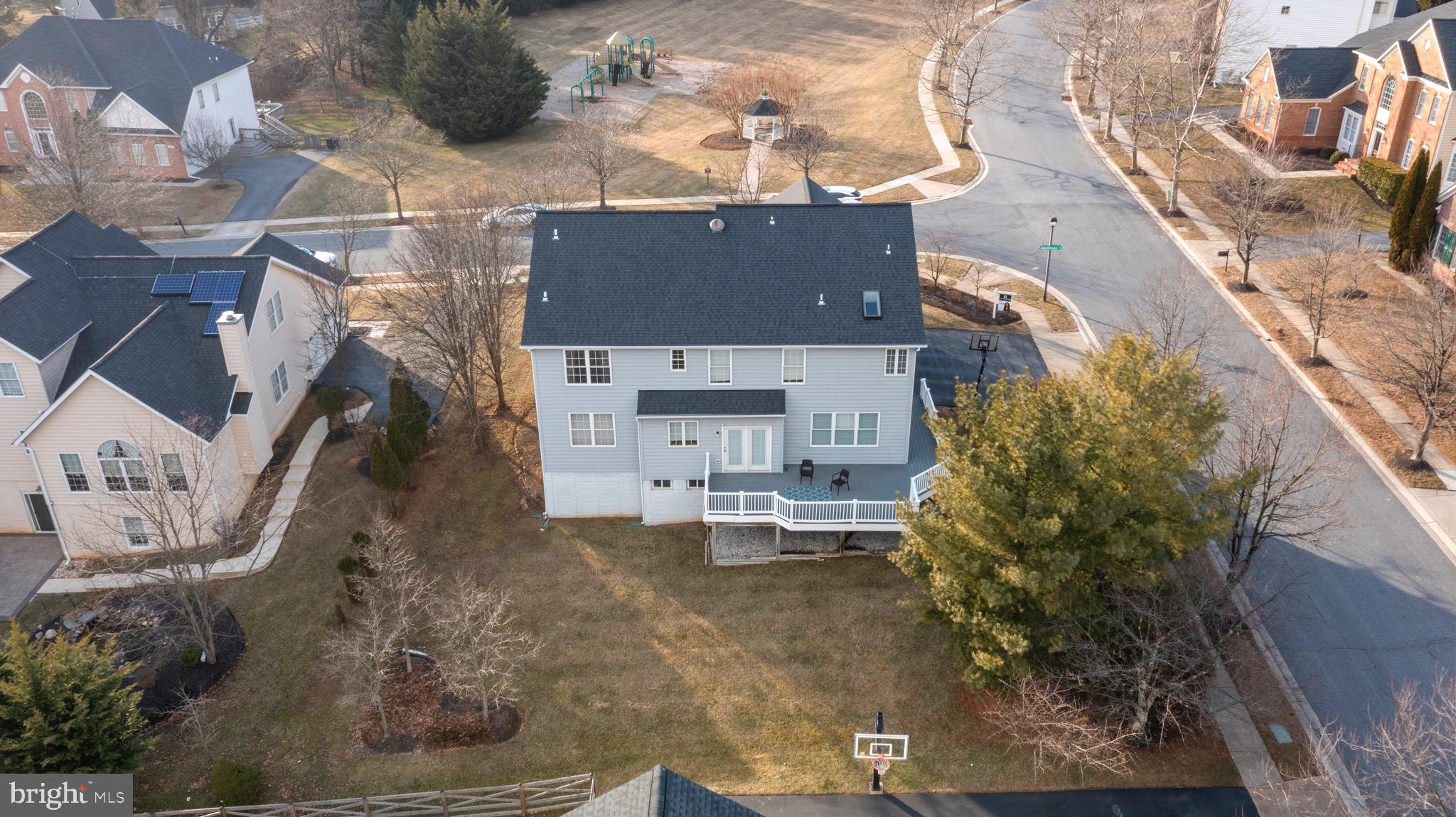 814 STABLE MANOR ROAD