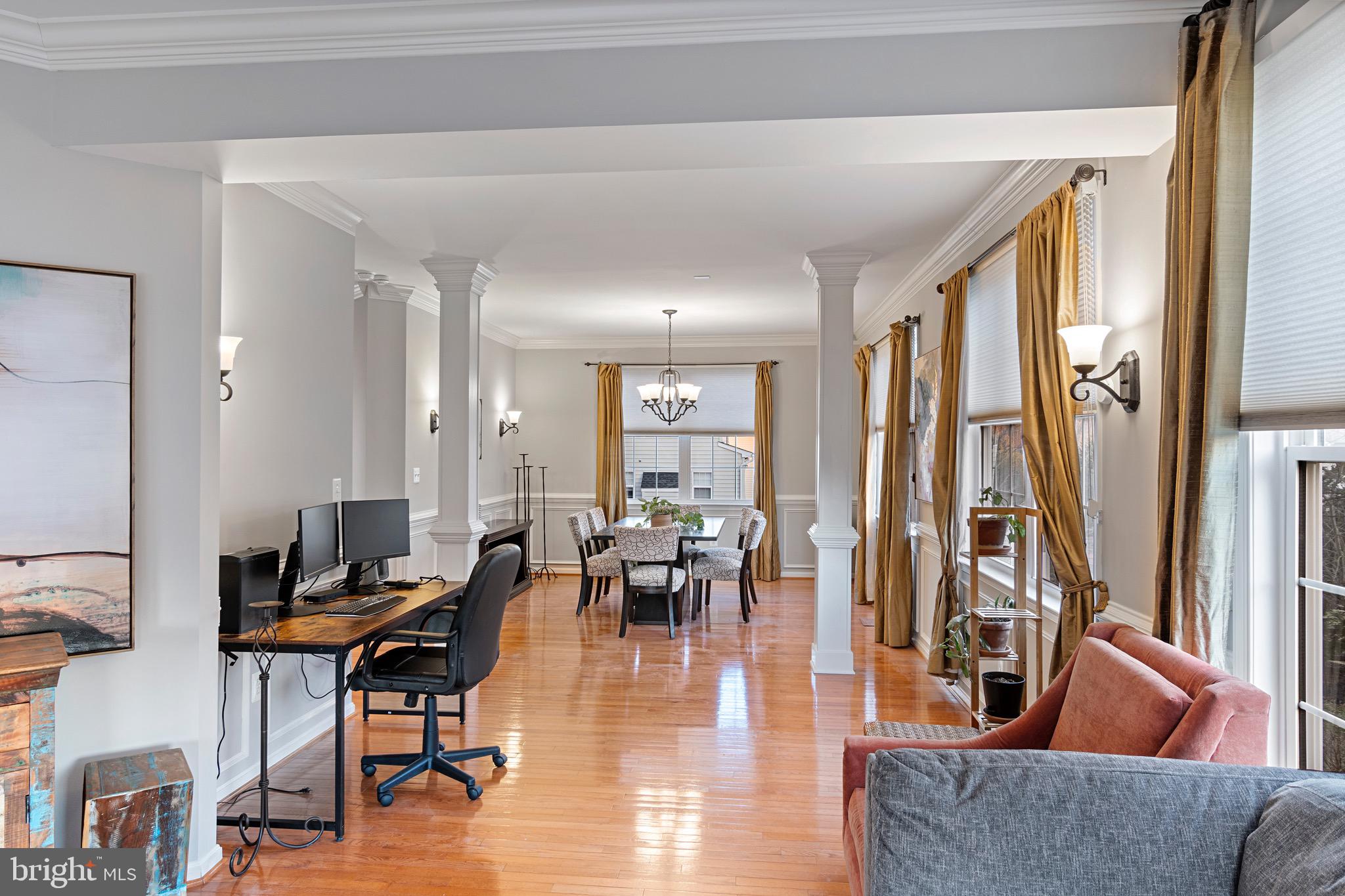 814 STABLE MANOR ROAD