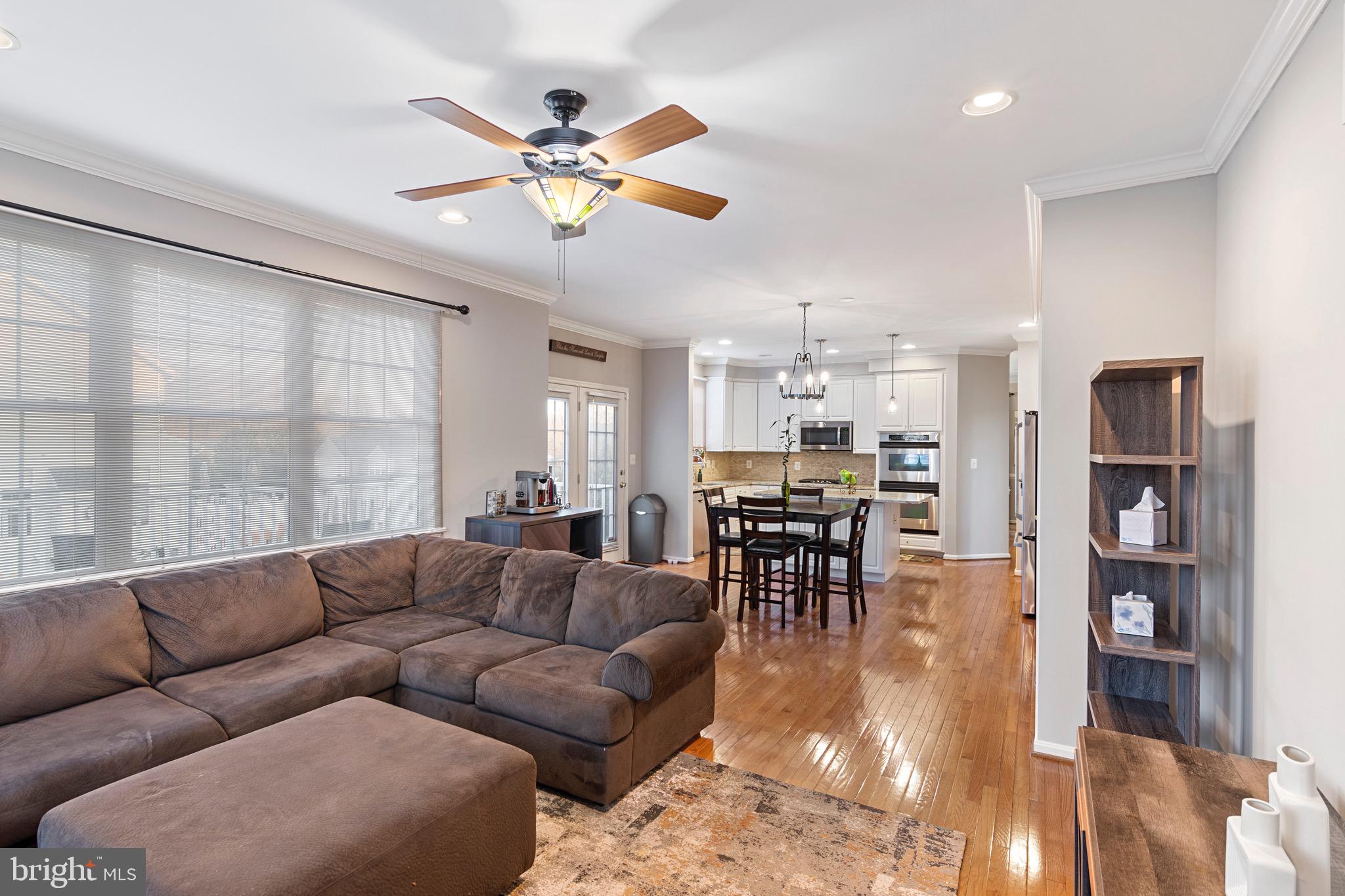 814 STABLE MANOR ROAD