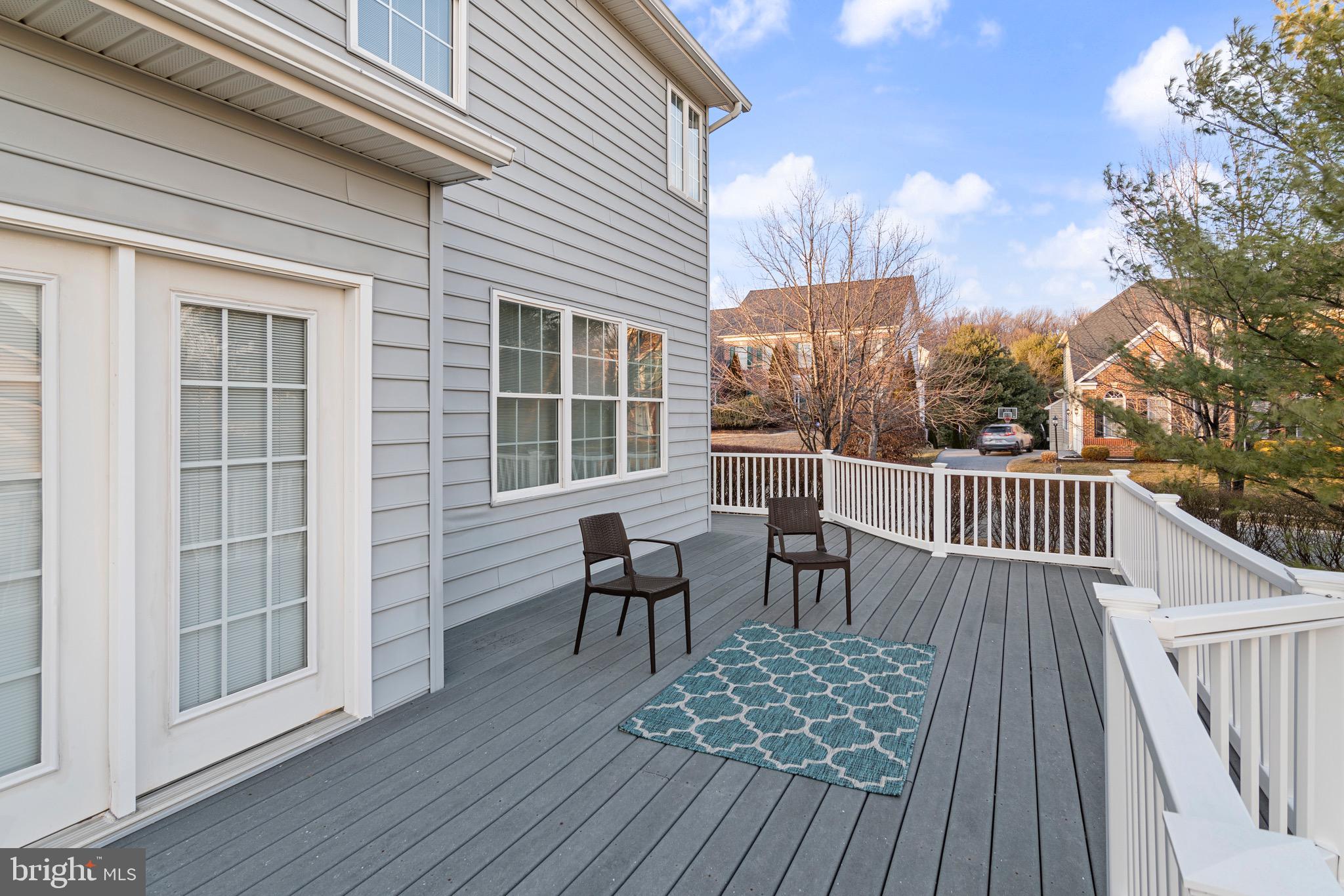 814 STABLE MANOR ROAD