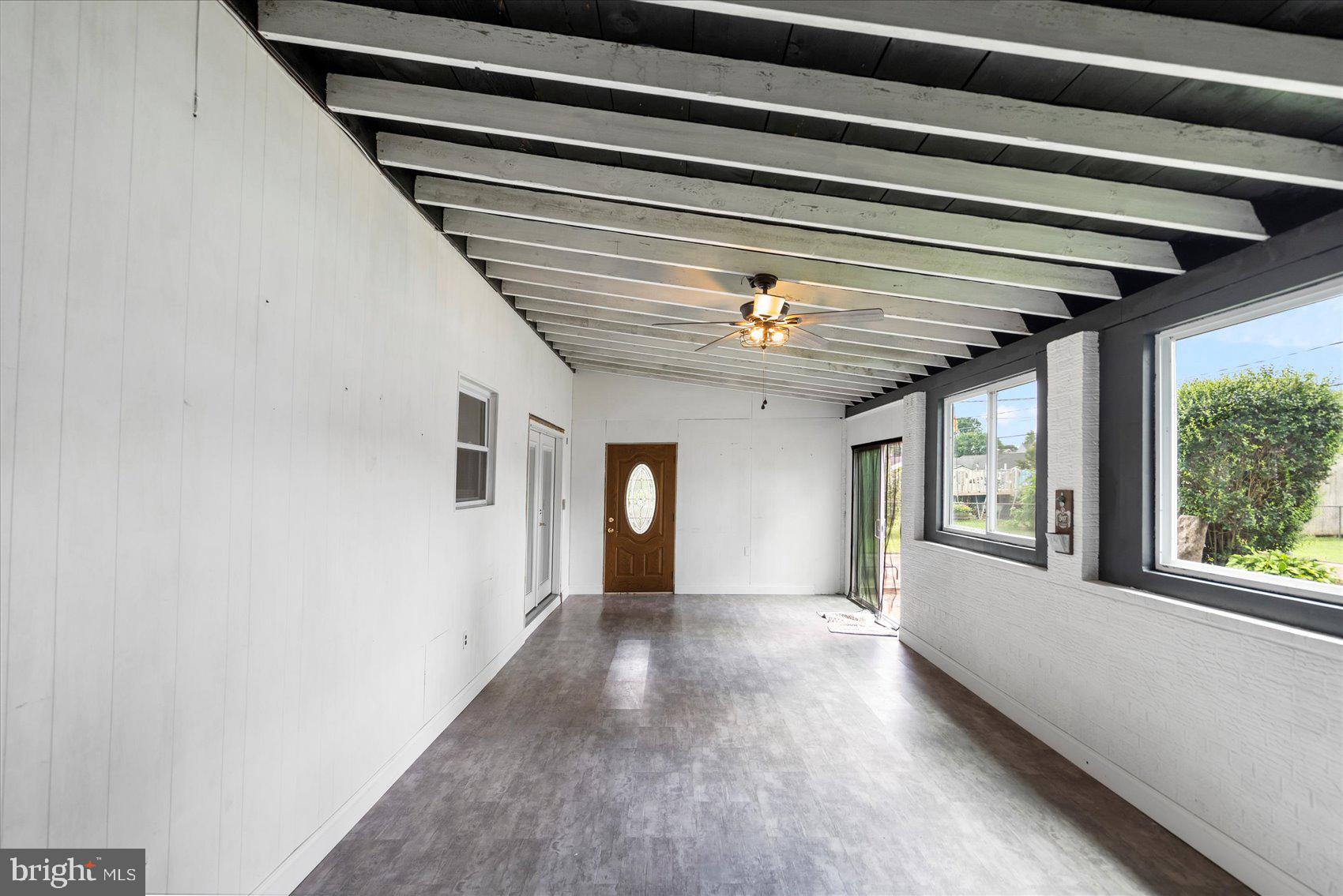 4103 LOCH LOMOND DRIVE