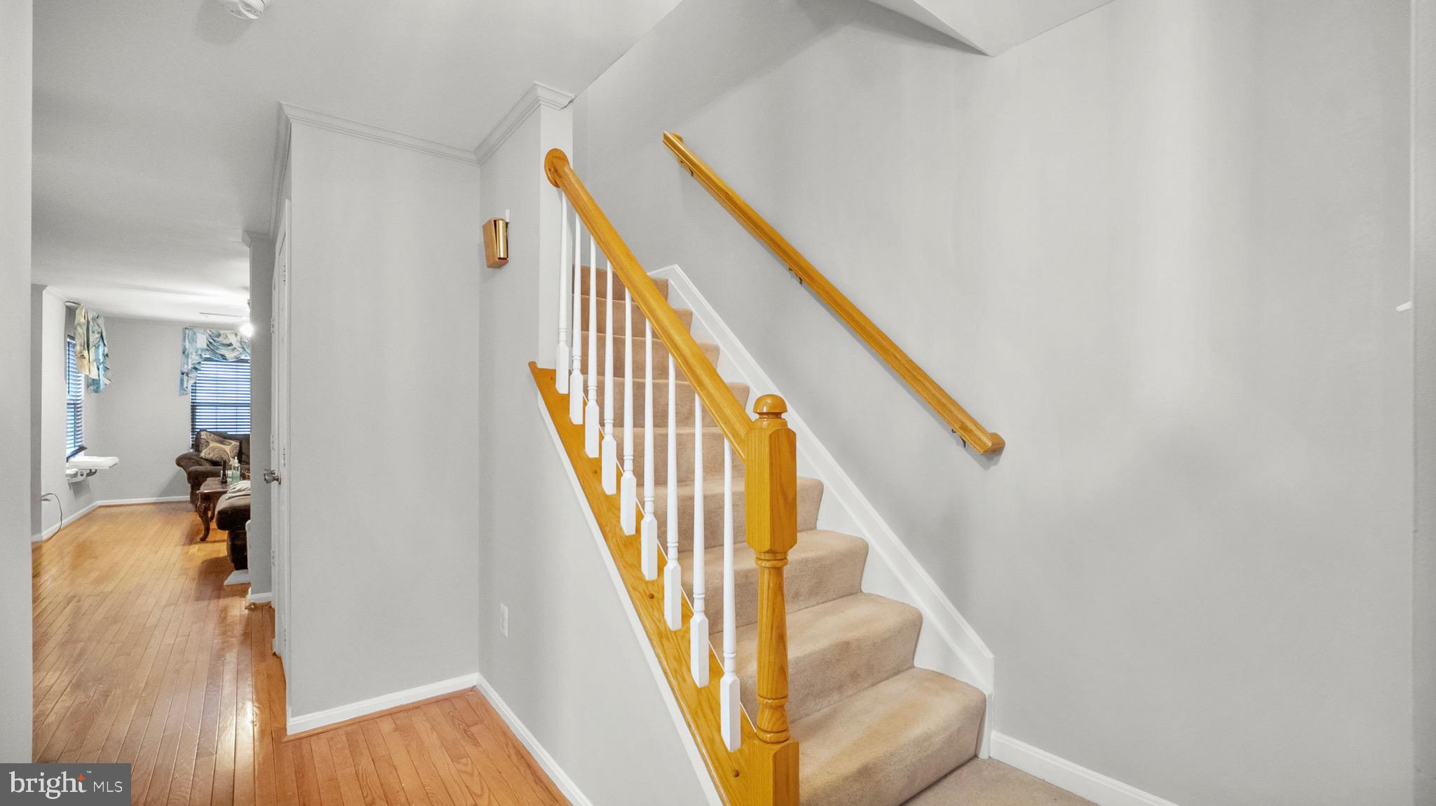 3903 RED DEER CIRCLE