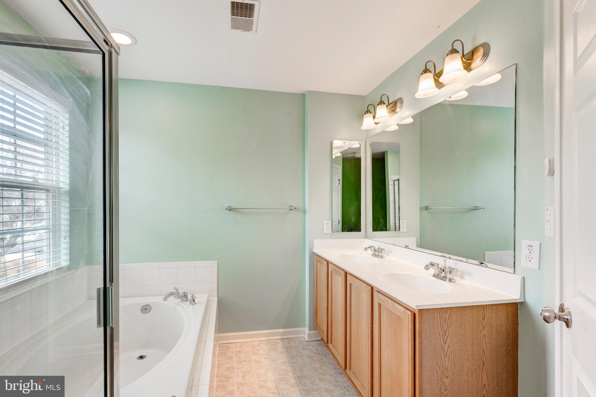 12 FOREST VIEW TERRACE