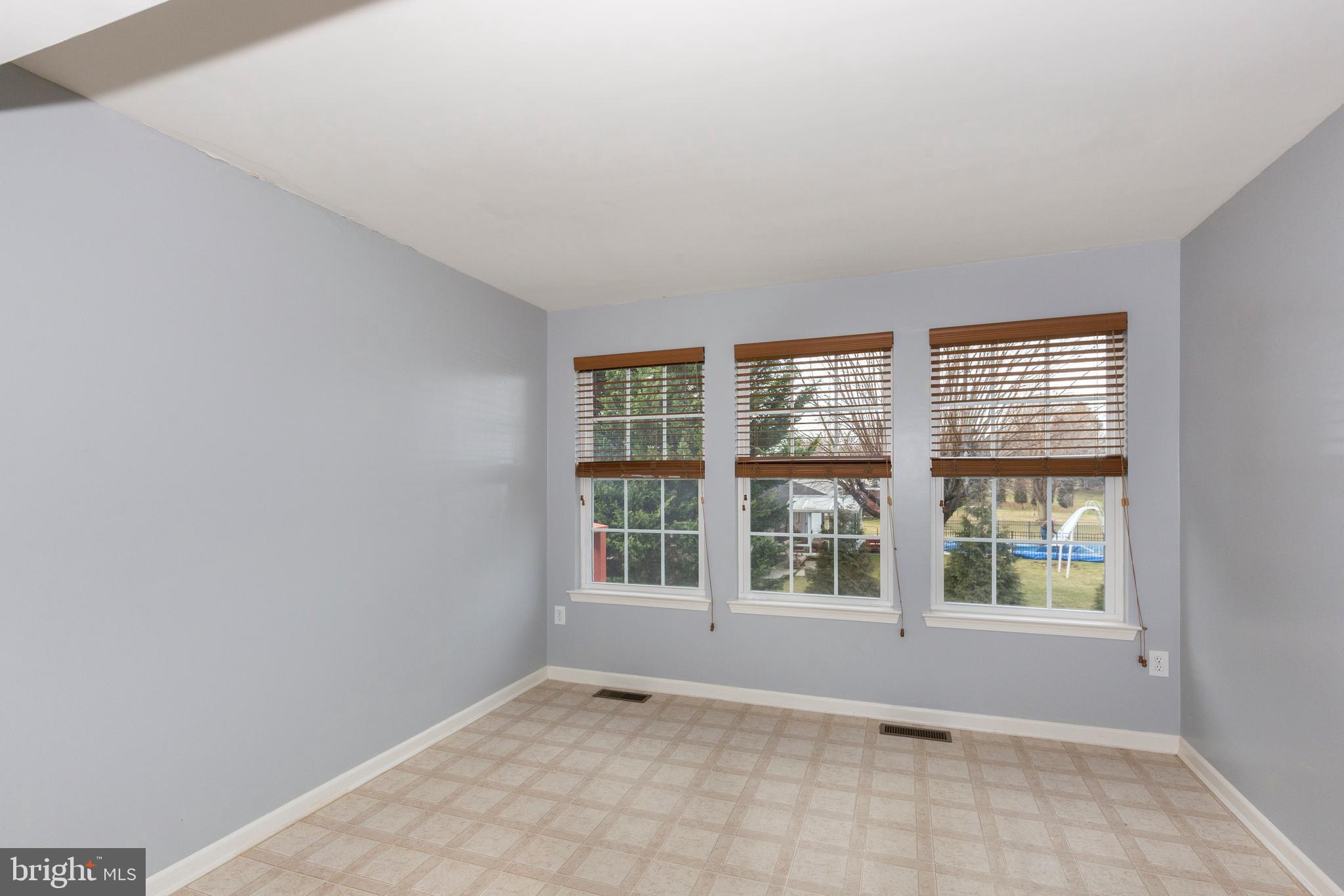 12 FOREST VIEW TERRACE