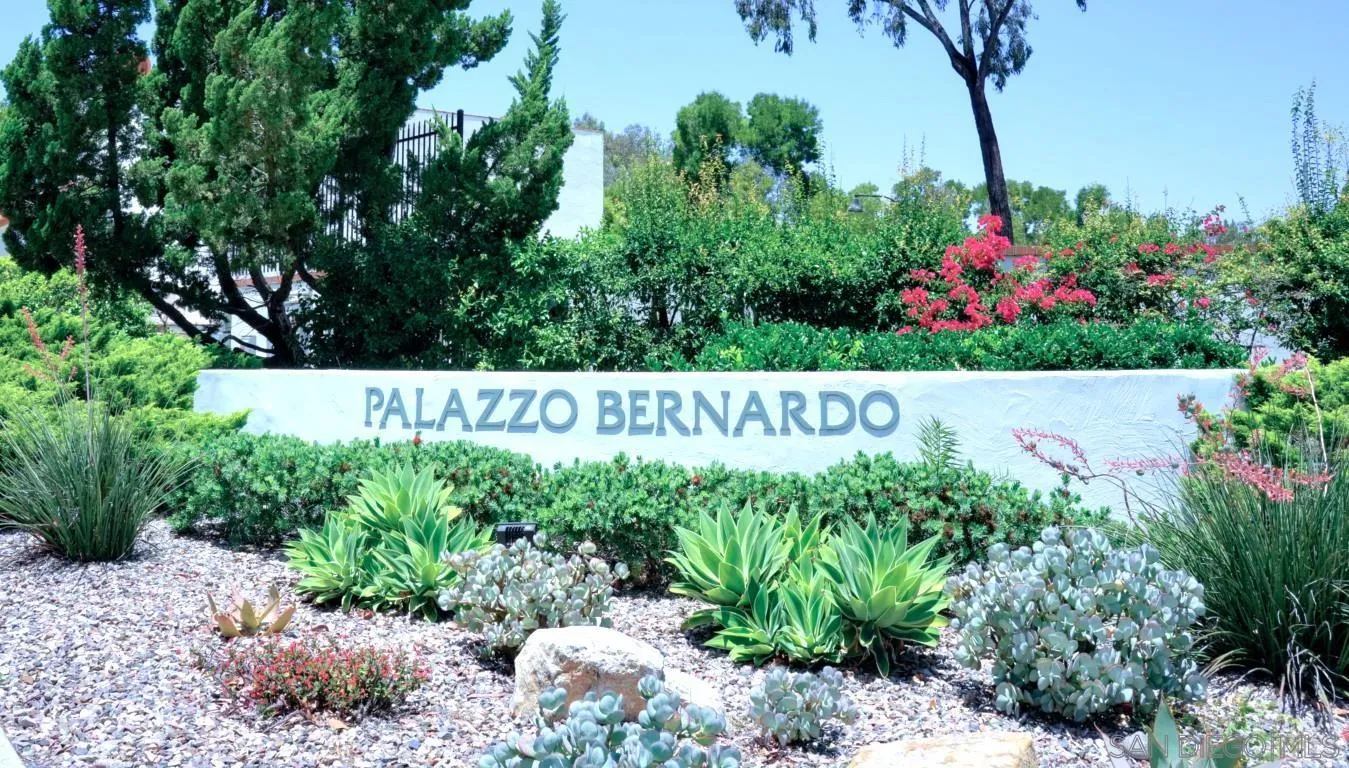 16120 Avenida Venusto Unit 17