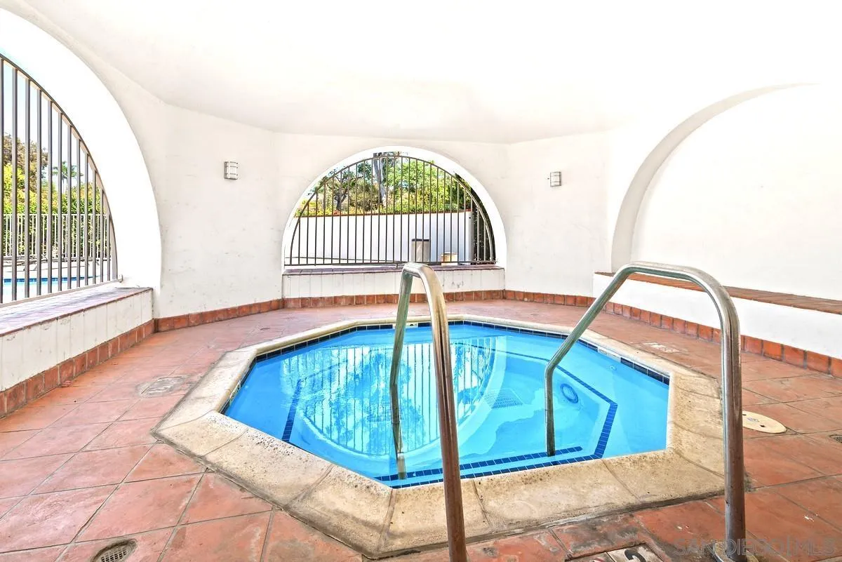 16120 Avenida Venusto Unit 17