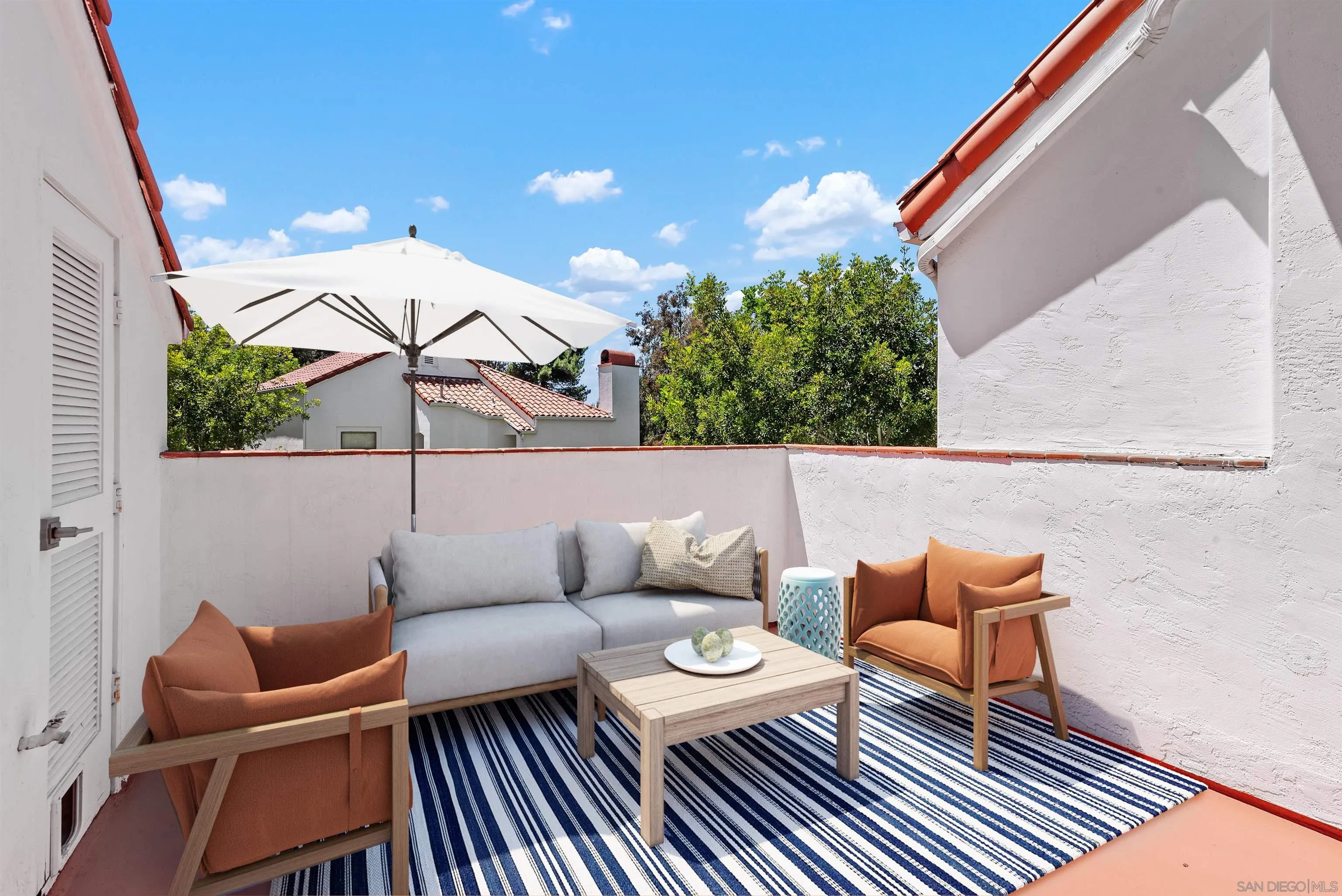 16120 Avenida Venusto Unit 17
