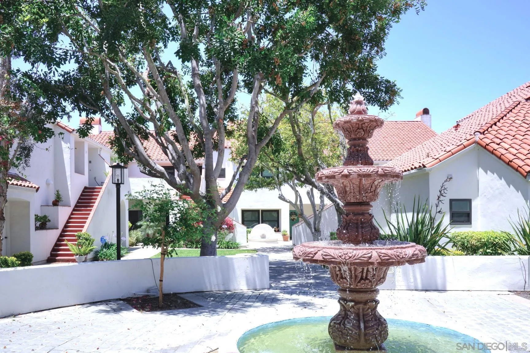 16120 Avenida Venusto Unit 17