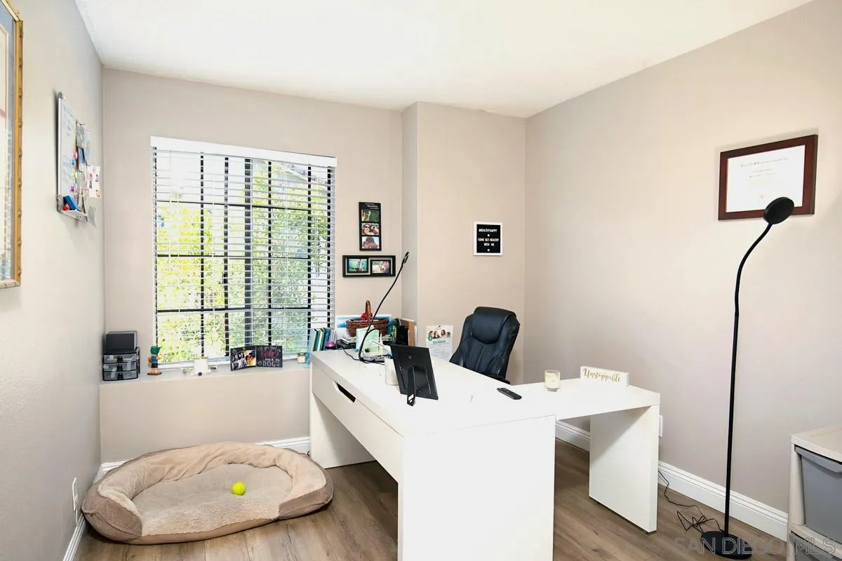 3949 Caminito Del Mar Surf