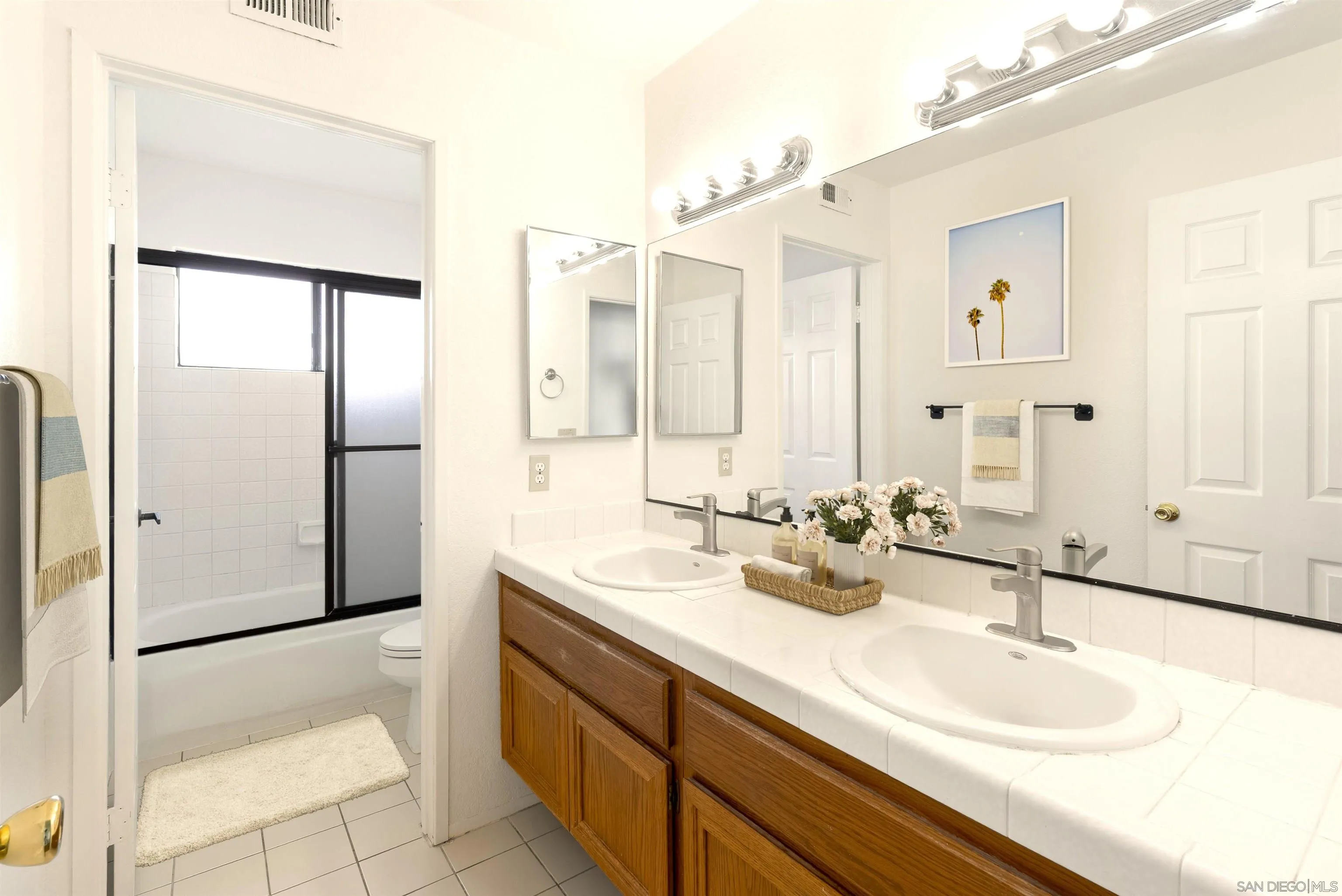 15928 Caminito Aire Puro