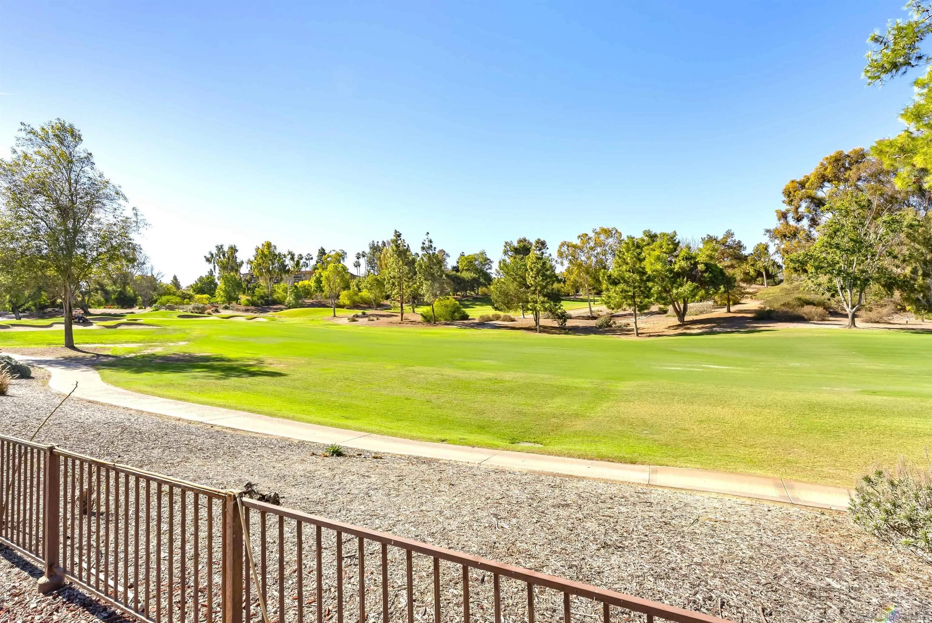 15928 Caminito Aire Puro