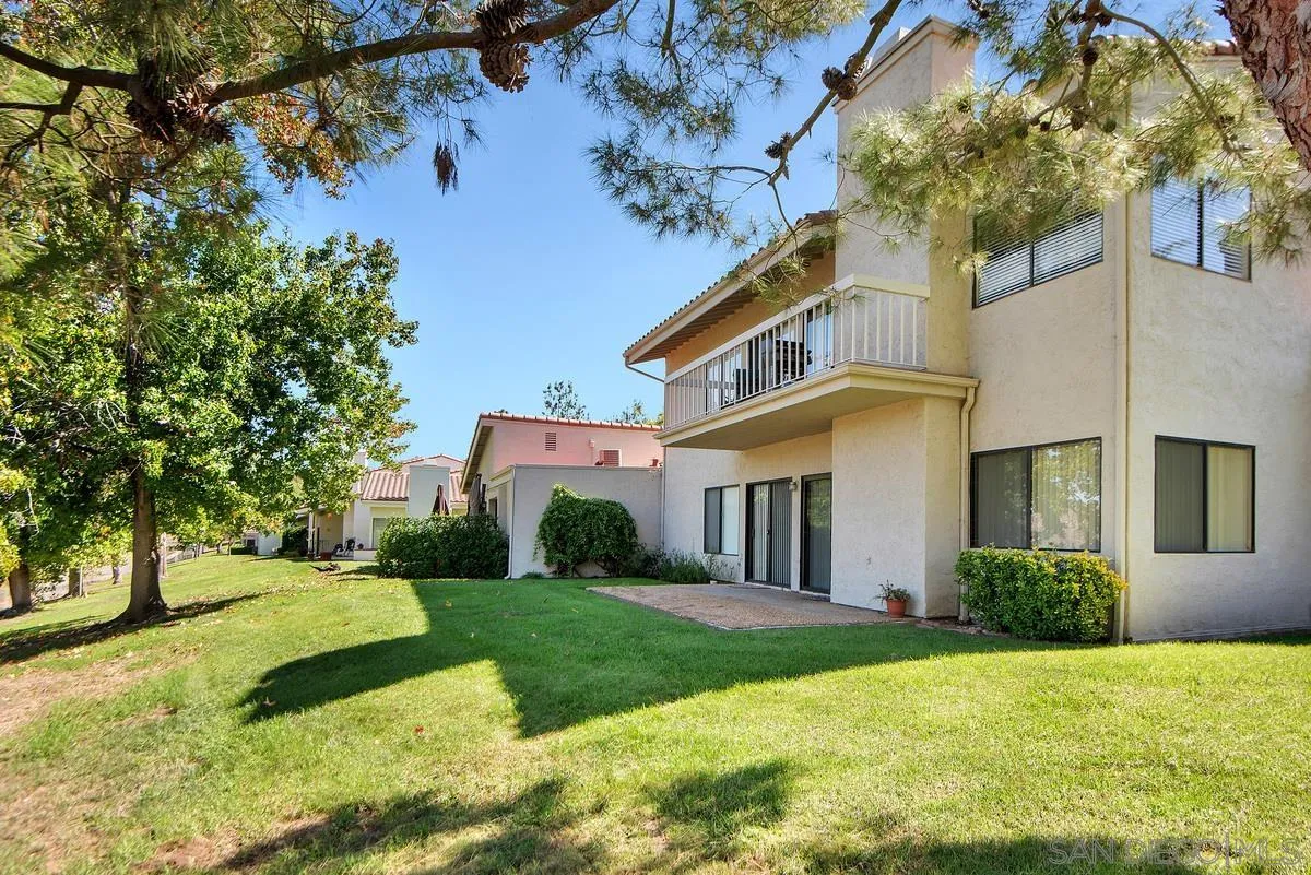 17710 Villamoura Dr