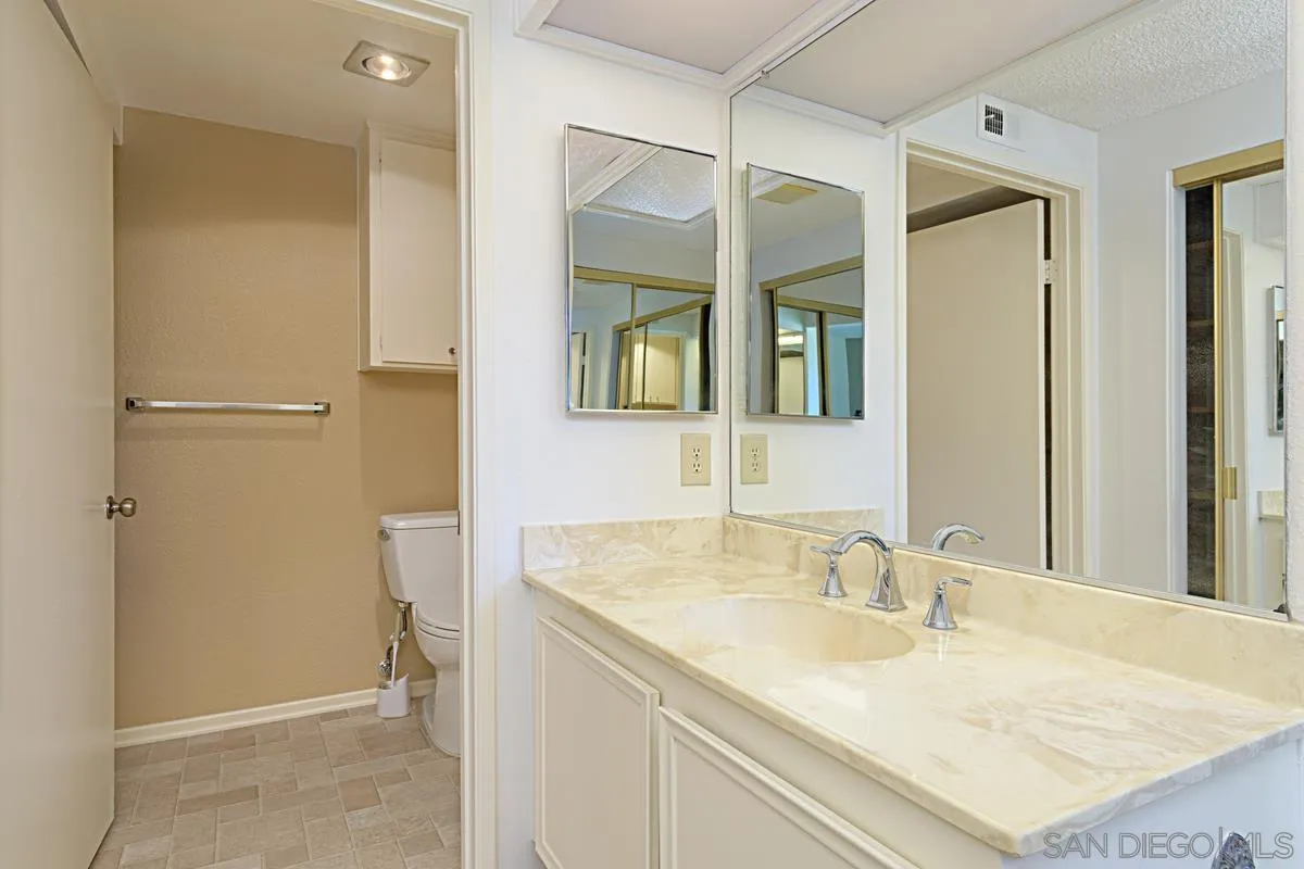17710 Villamoura Dr
