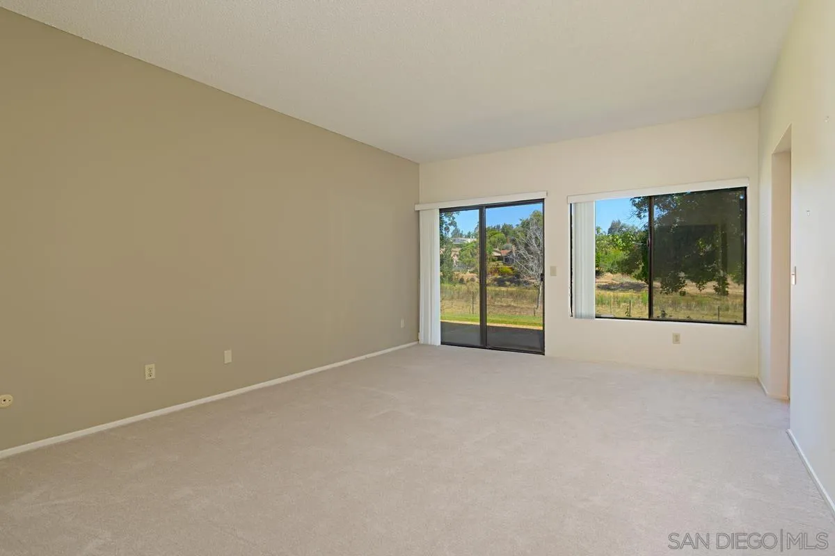 17710 Villamoura Dr
