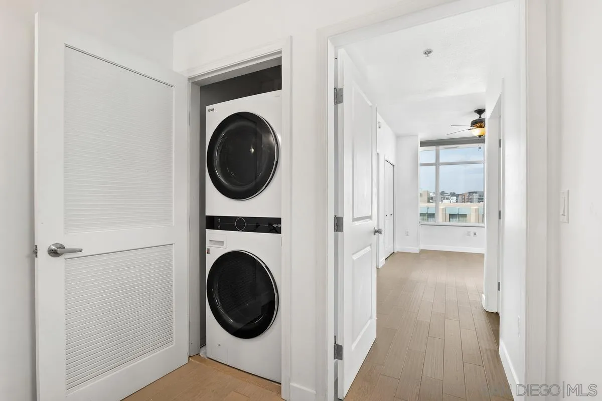 825 W Beech St Unit 301