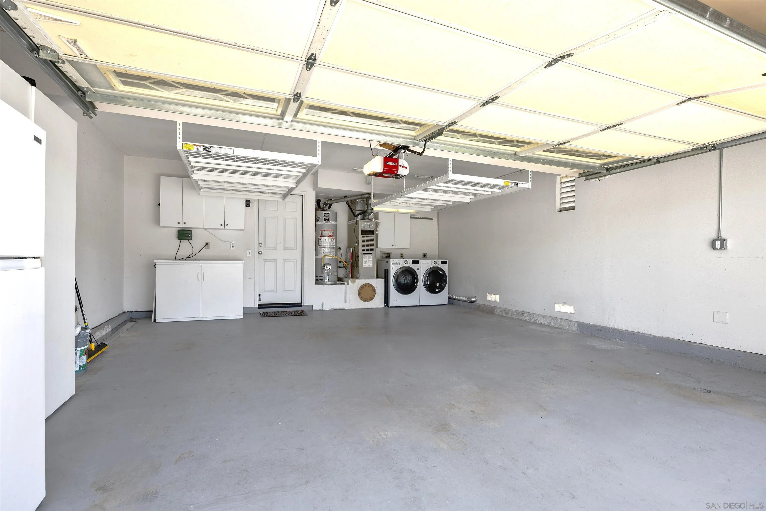 5228 Camino Playa Malaga