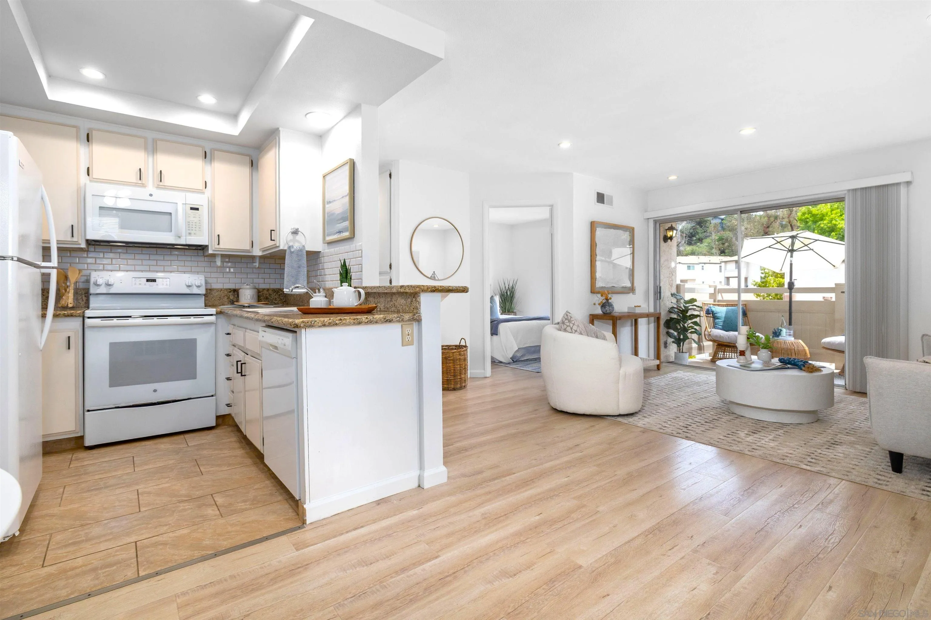 8811 Gilman Dr Unit H