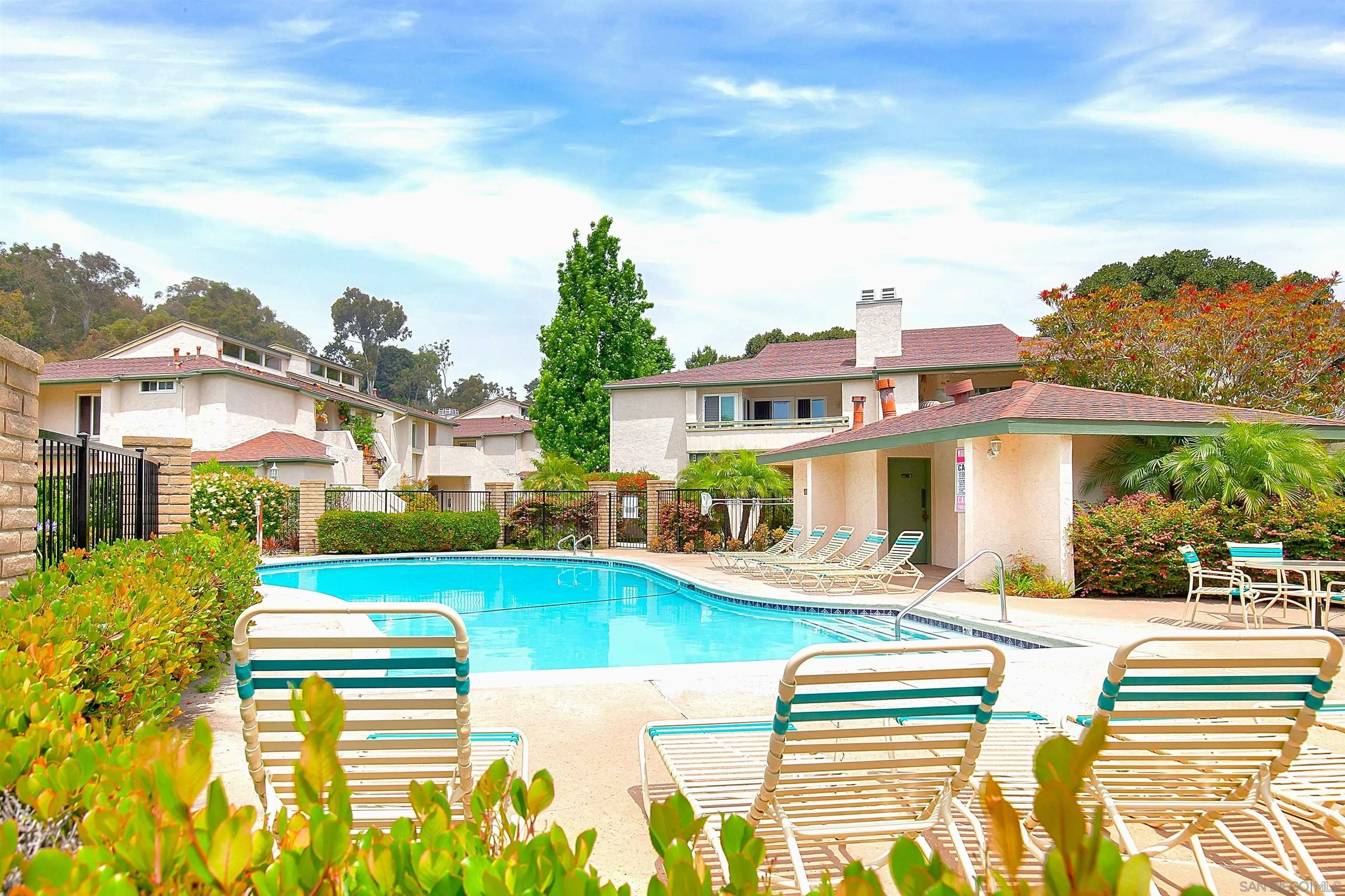 8811 Gilman Dr Unit H