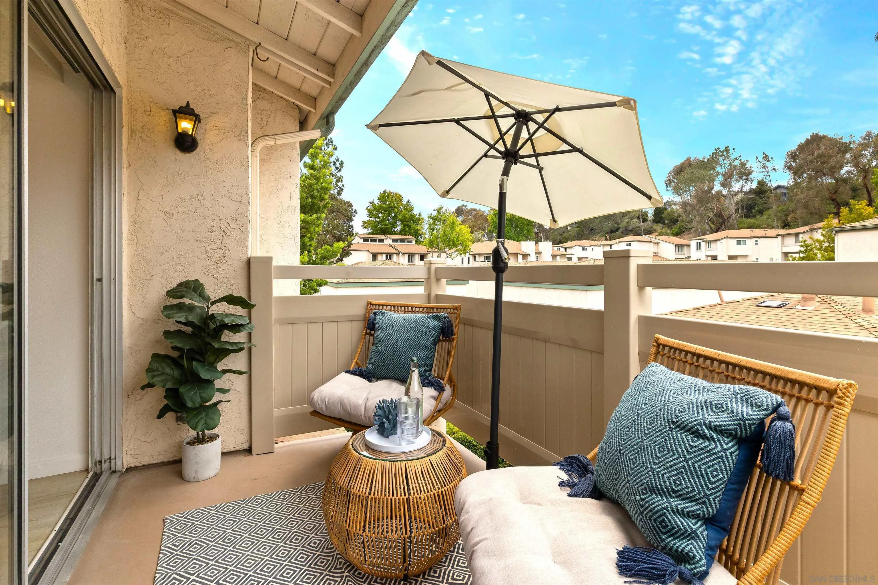 8811 Gilman Dr Unit H
