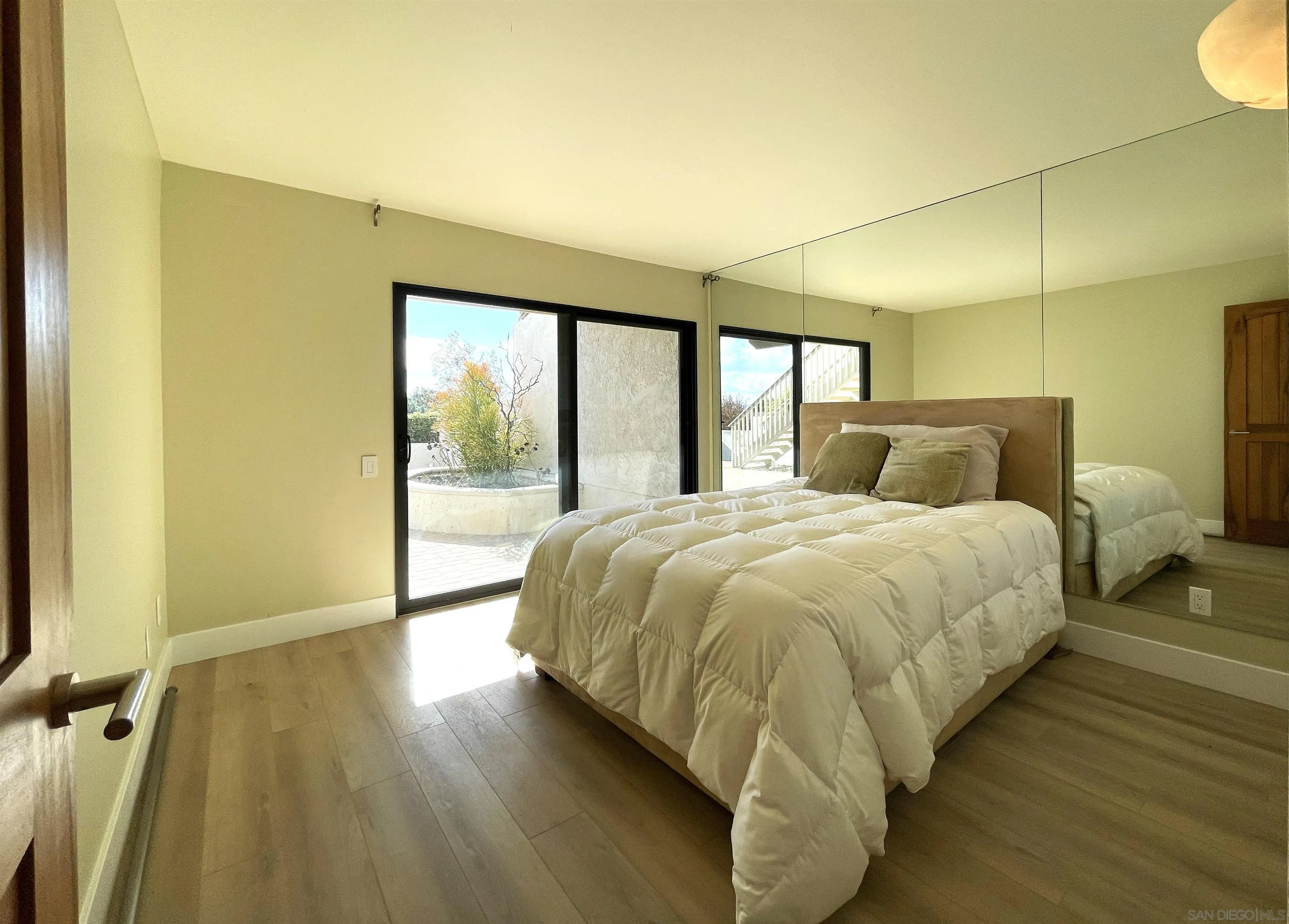 13024 Caminito Mar Villa