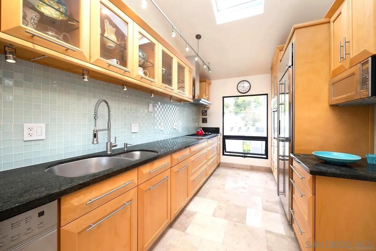 13024 Caminito Mar Villa