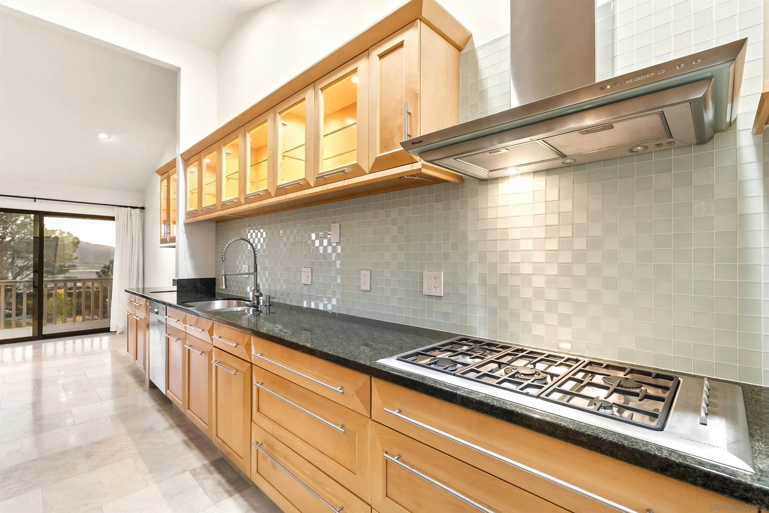 13024 Caminito Mar Villa