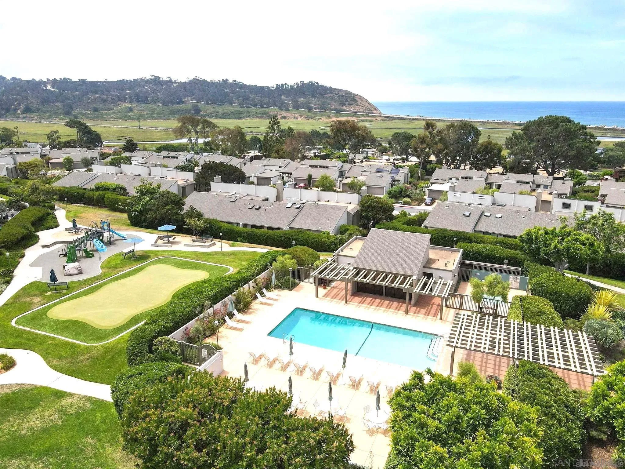 13024 Caminito Mar Villa