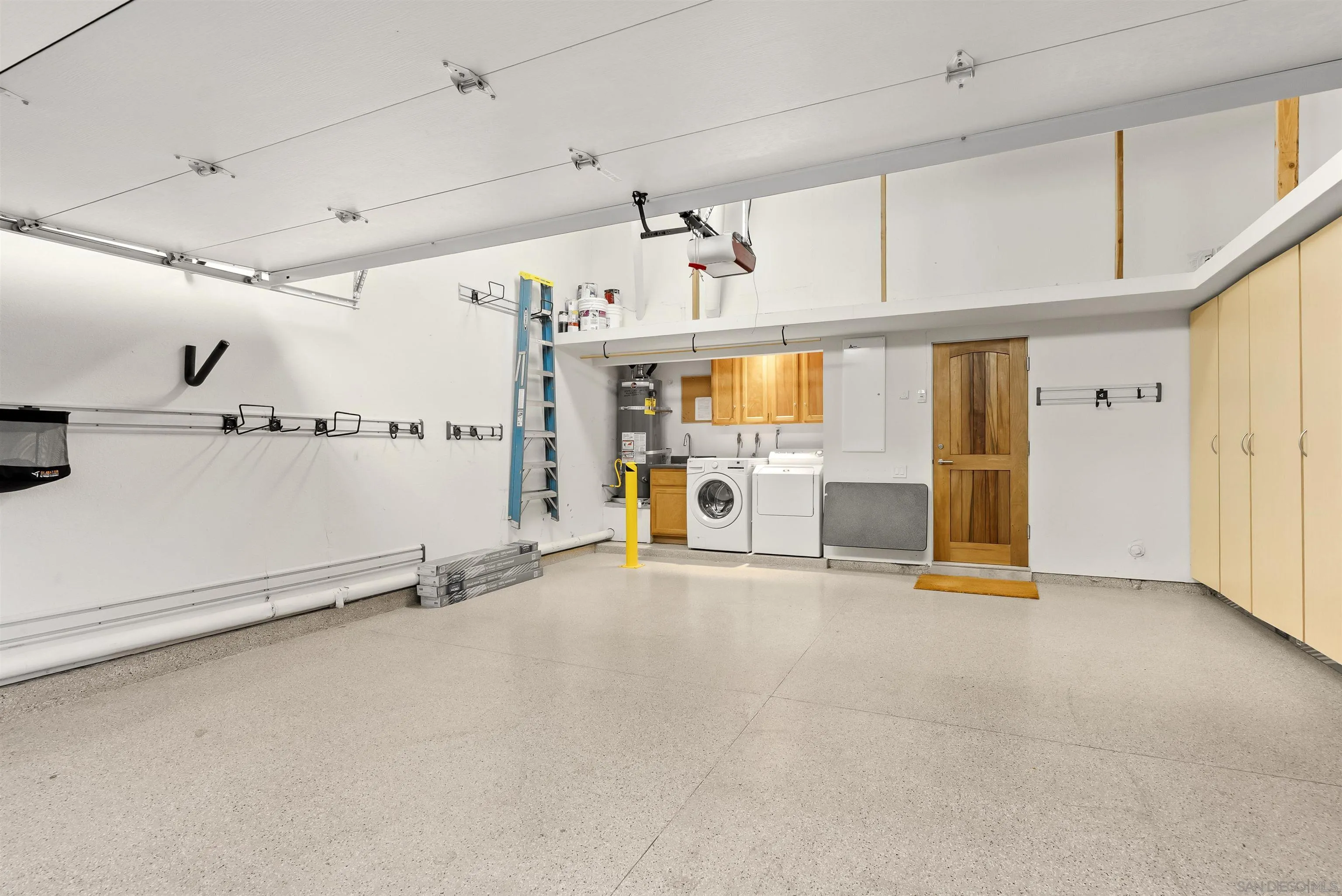 13024 Caminito Mar Villa