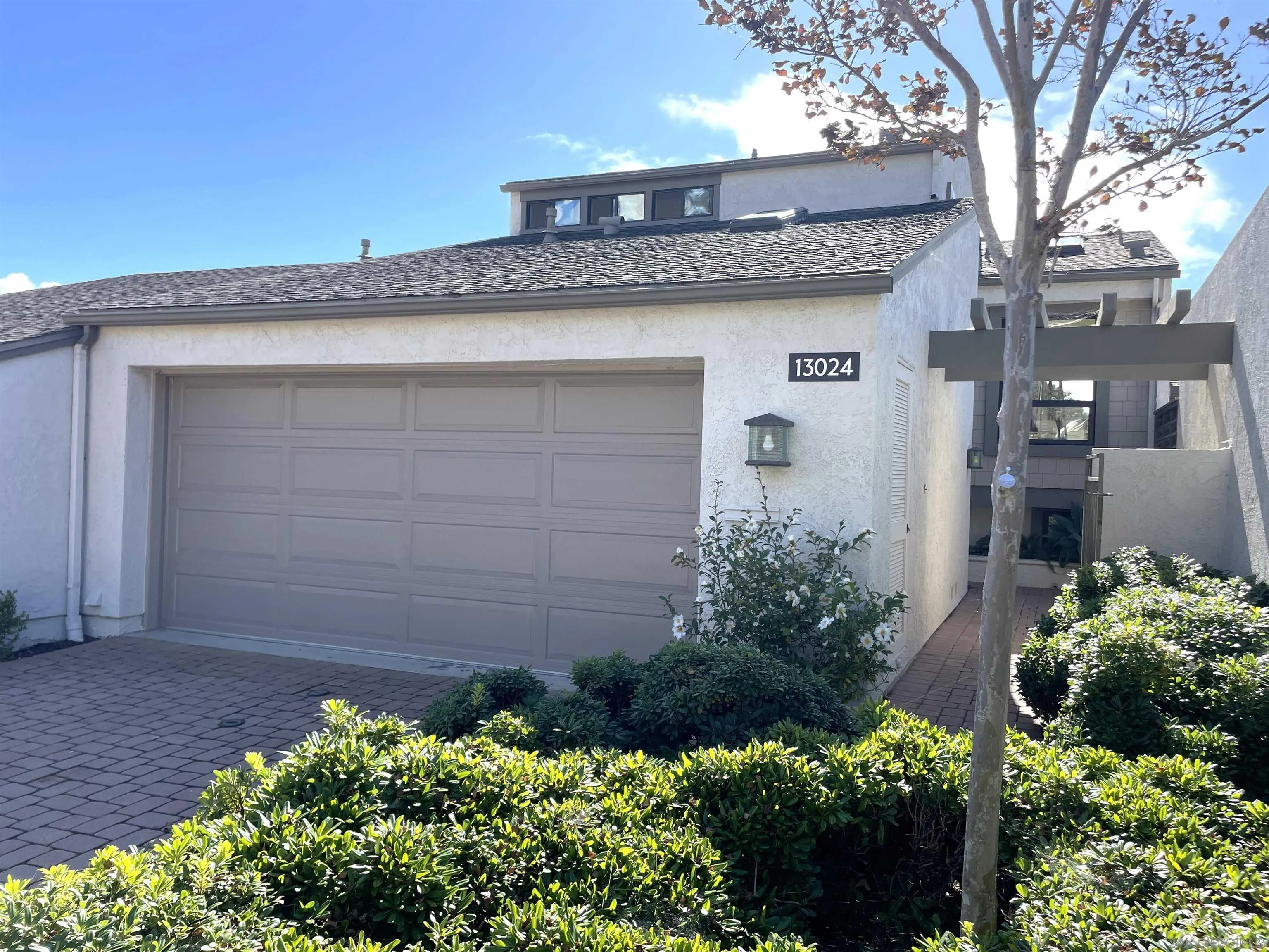 13024 Caminito Mar Villa