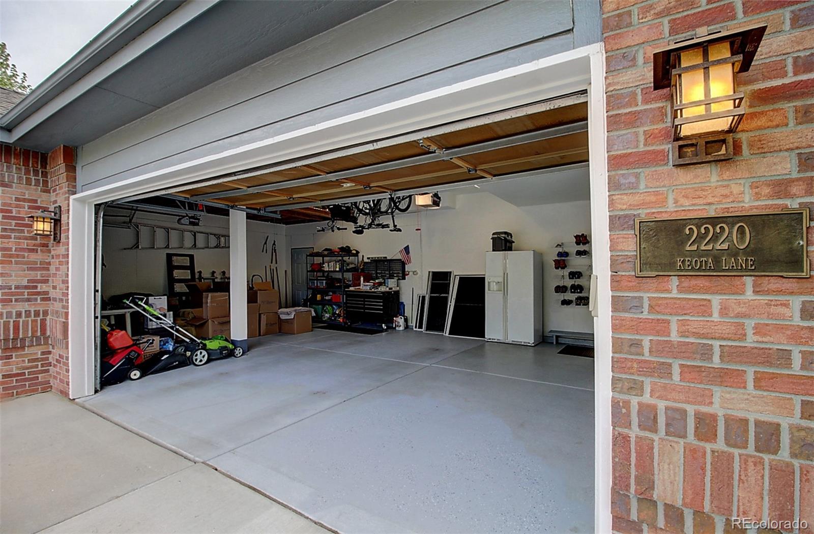 2220 Keota Lane