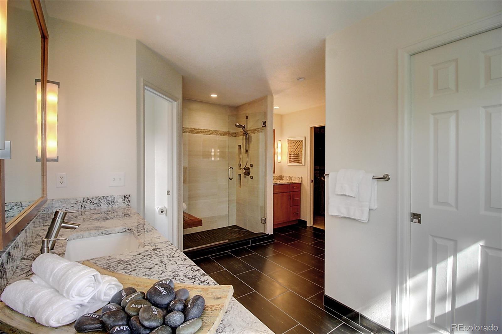 2220 Keota Lane