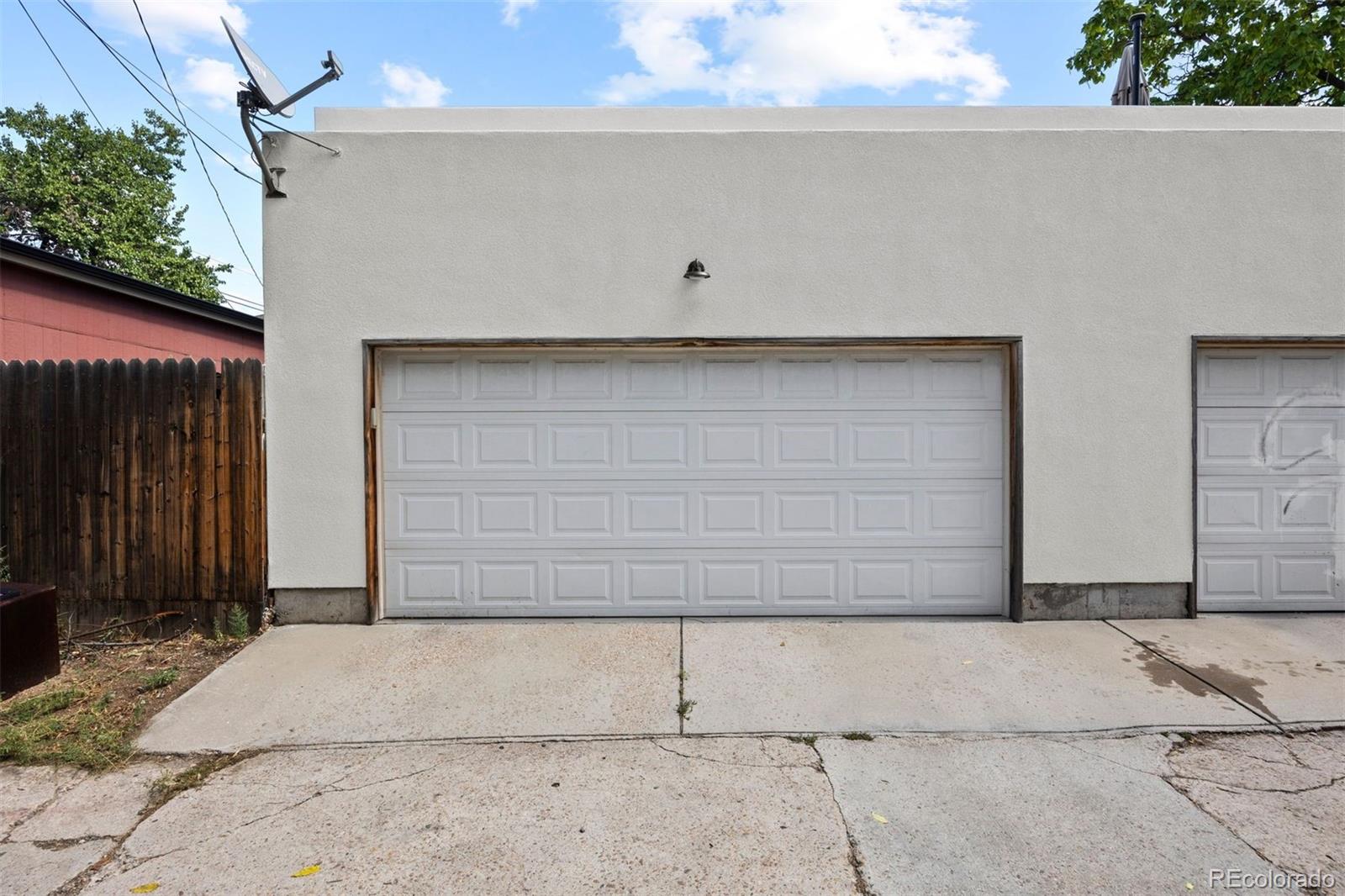 469 Elati Street