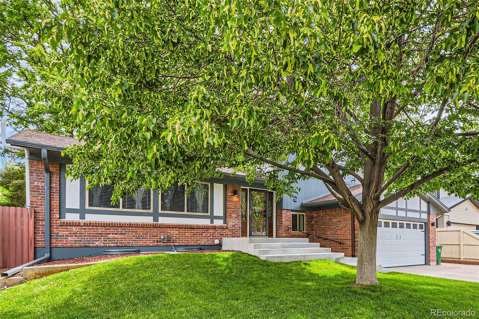 1832 S Yank Court