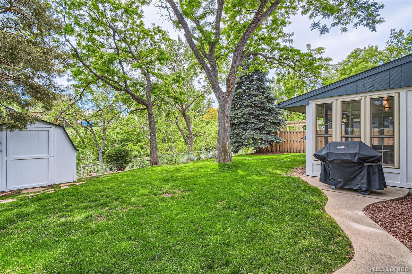 1832 S Yank Court
