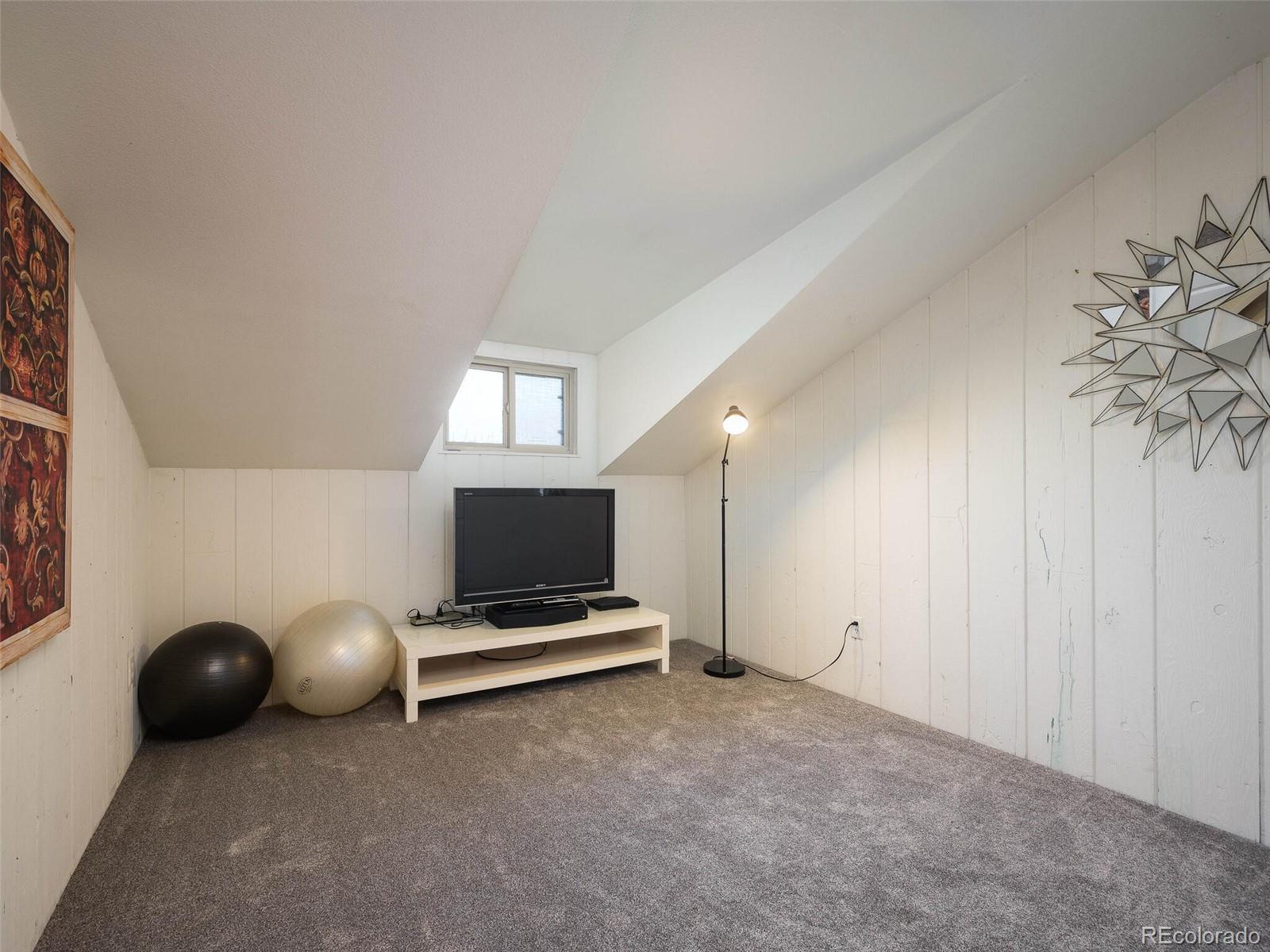 755 Sunset Drive