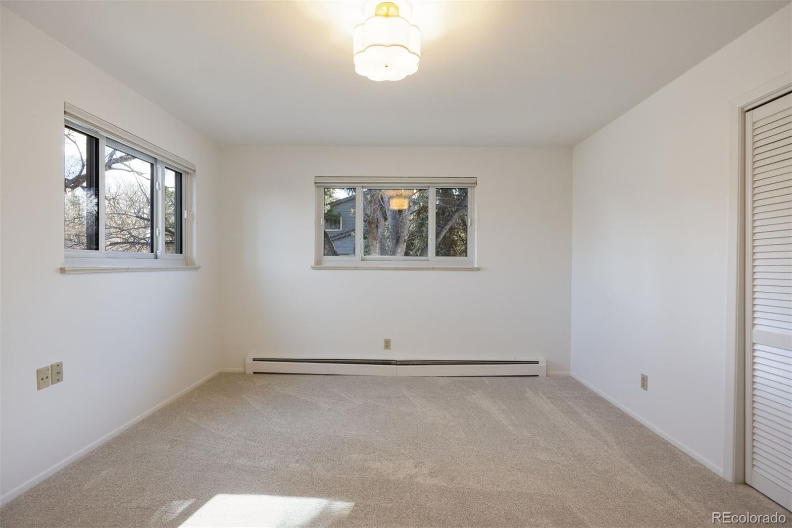 11954 W Applewood Knolls Drive