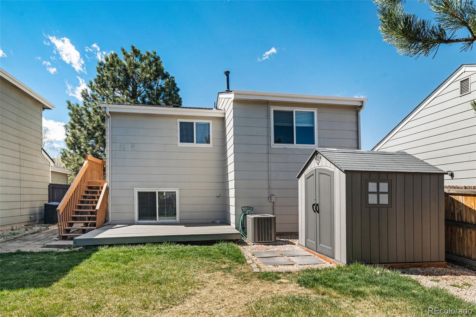 5594 S Zang Street