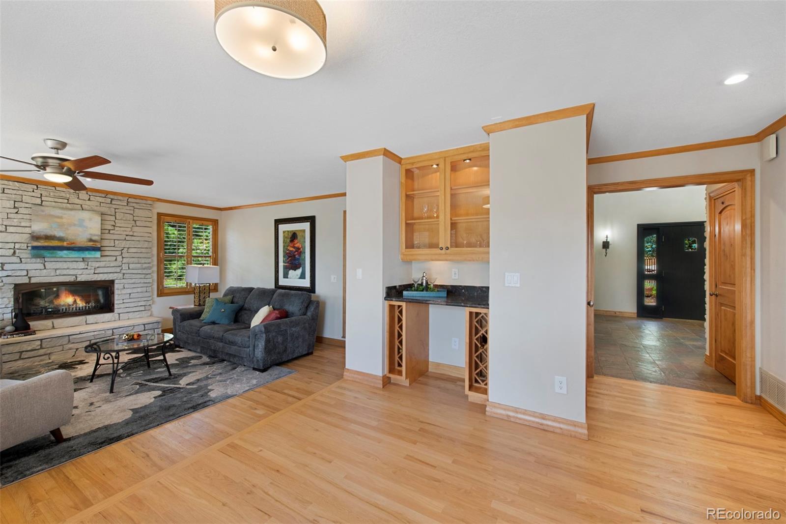 216 S Lookout Mountain Road
