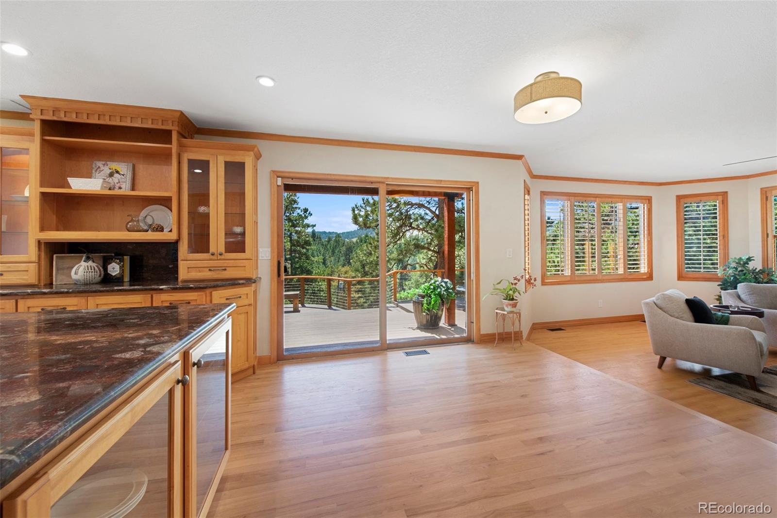 216 S Lookout Mountain Road