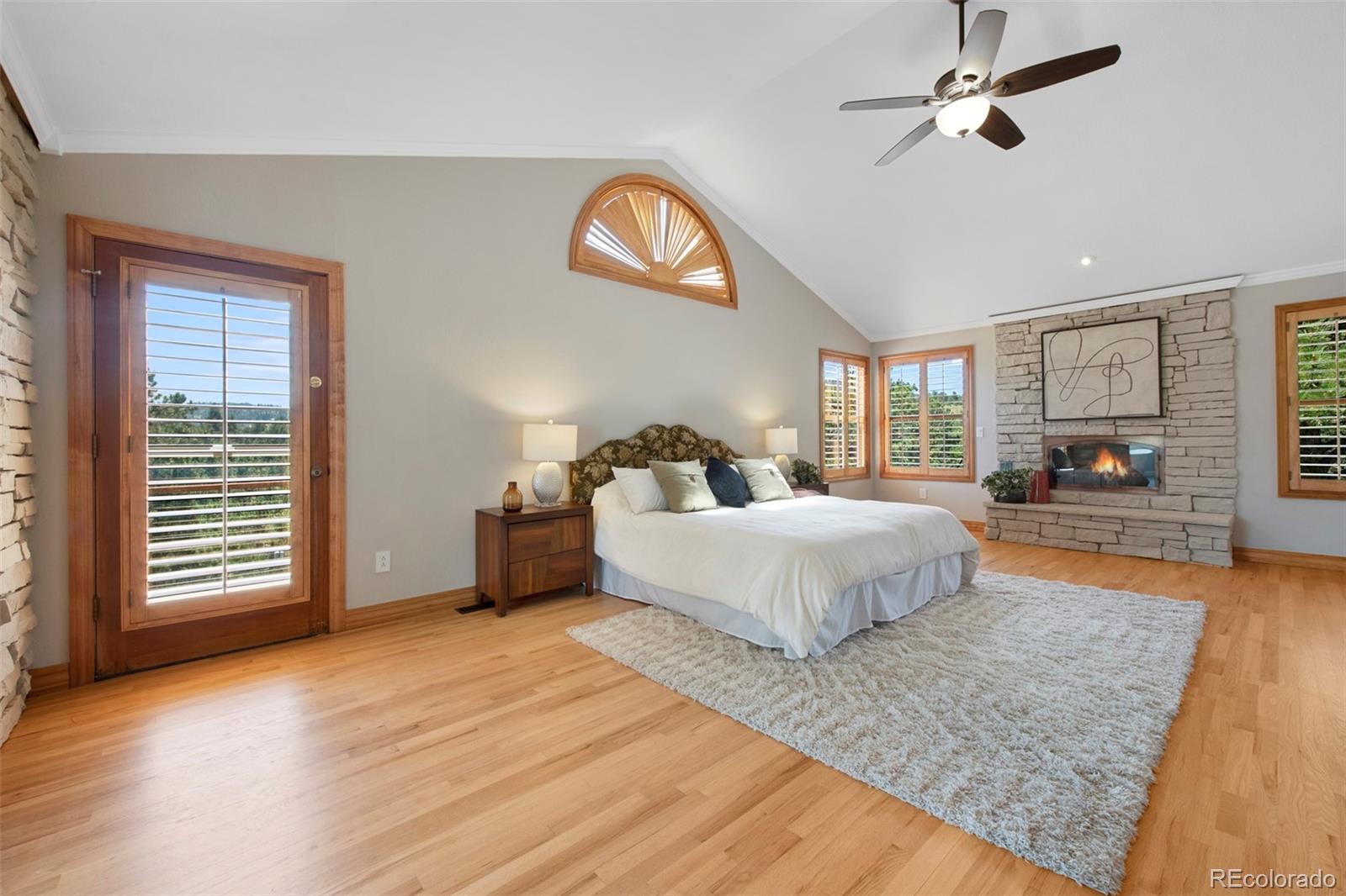 216 S Lookout Mountain Road