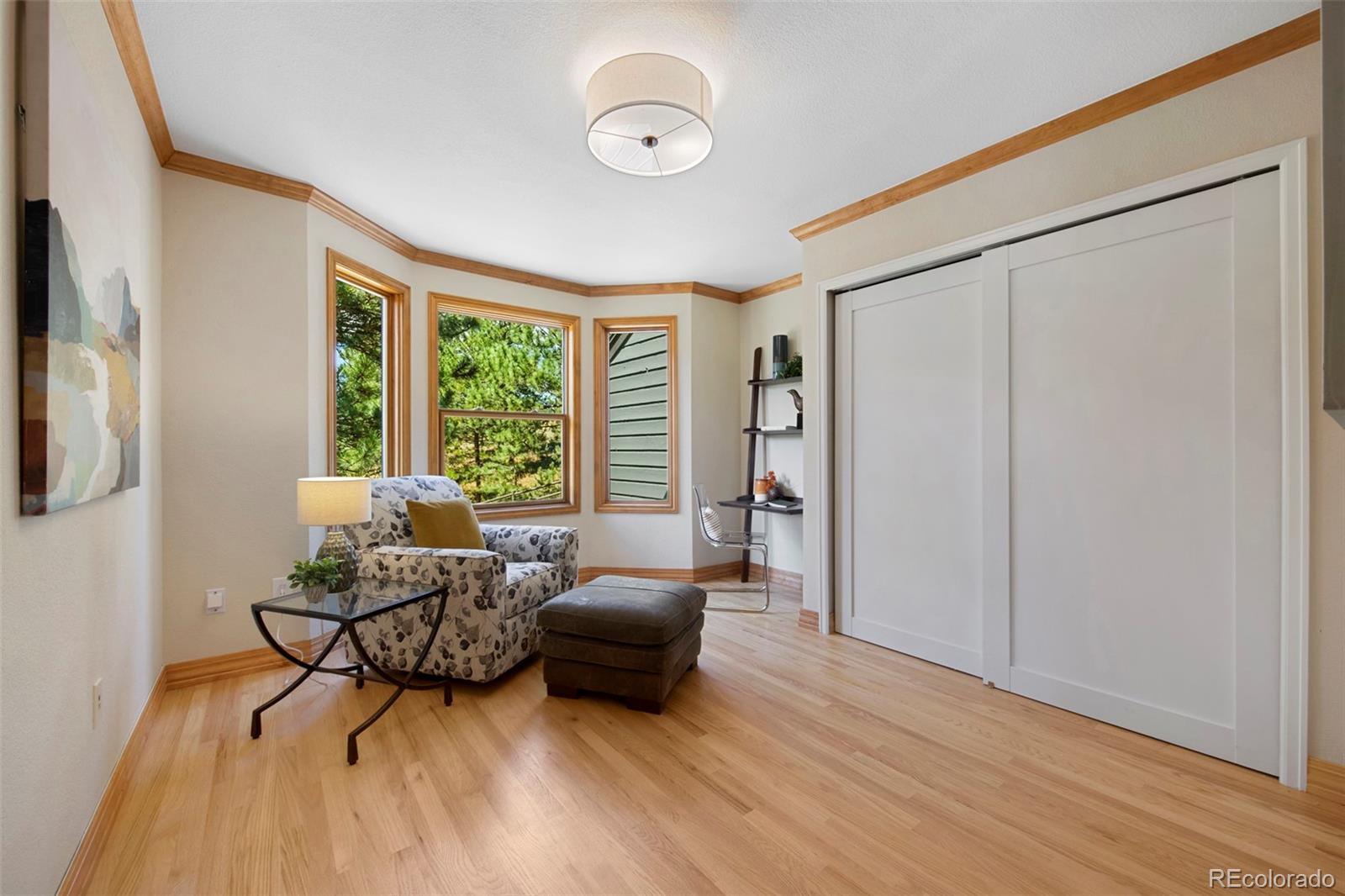 216 S Lookout Mountain Road