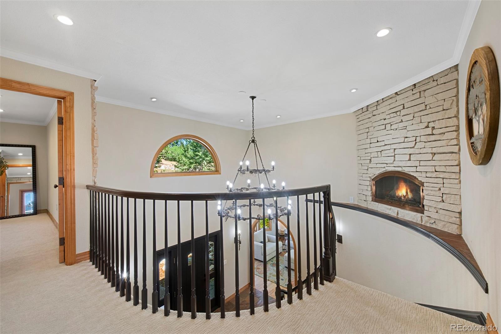 216 S Lookout Mountain Road