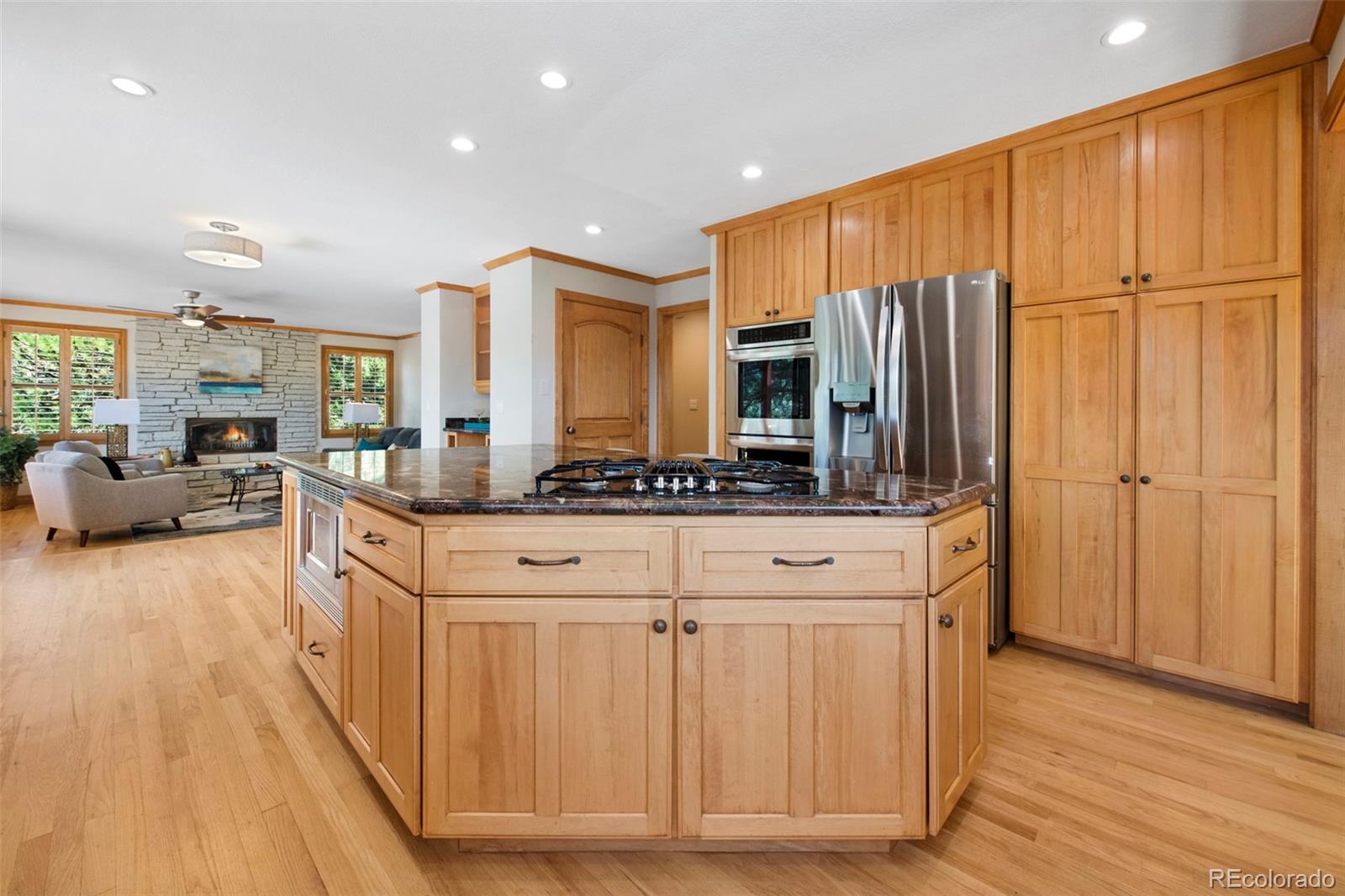 216 S Lookout Mountain Road